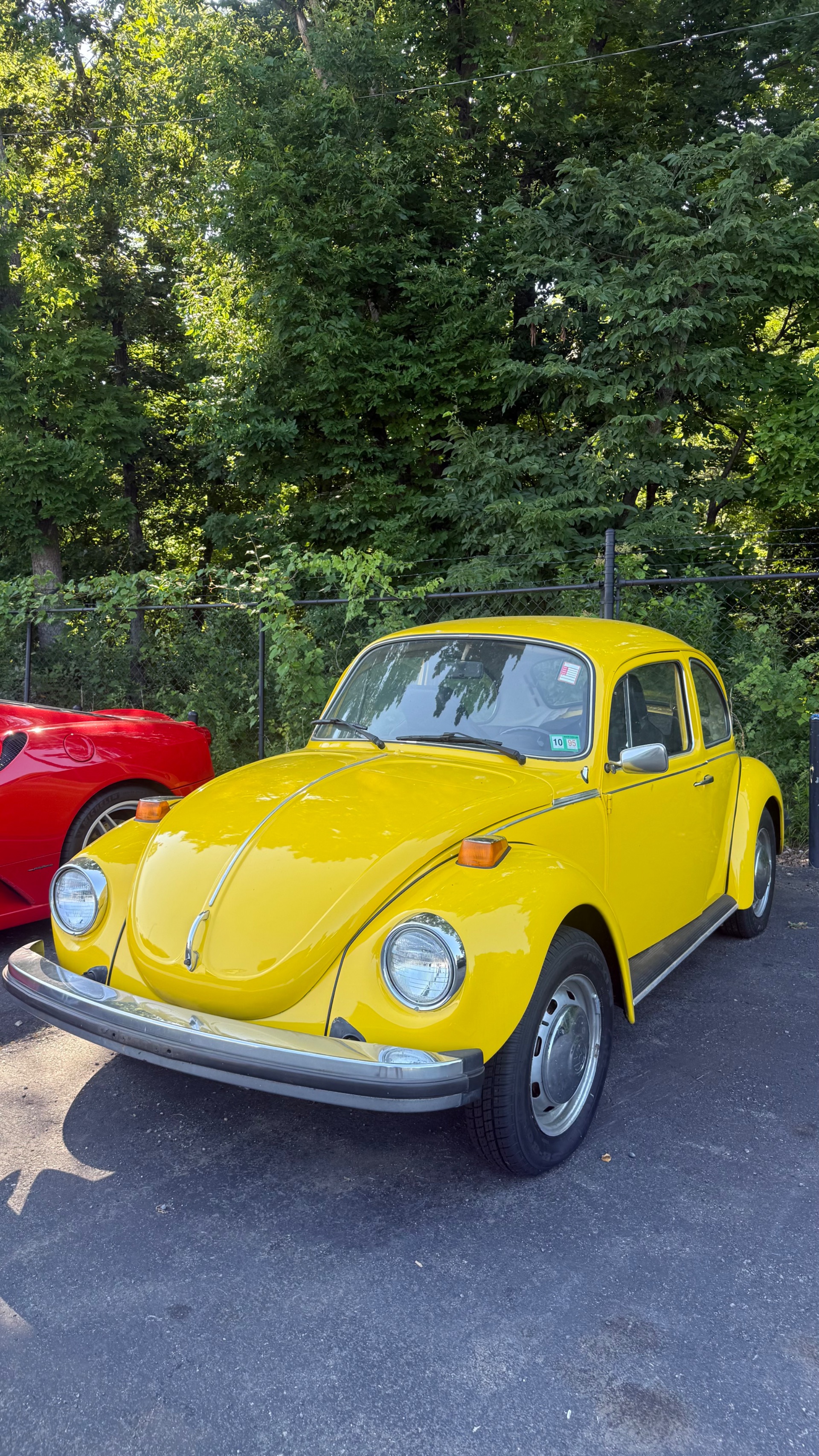Rallye Yellow 1974 Volkswagen Super Beetle Hatchback Manual