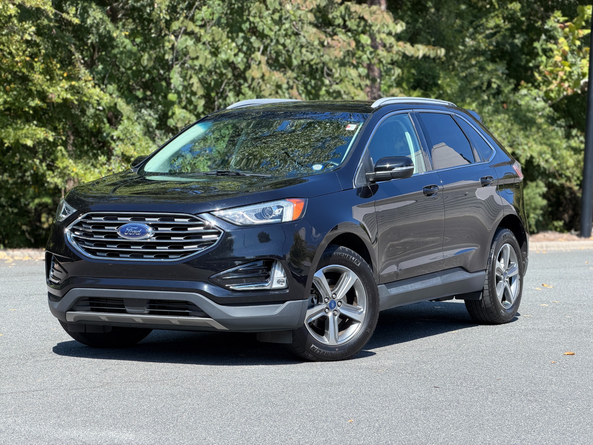 Agate Black 2020 Ford Edge SUV / Crossover Front-Wheel Drive Automatic