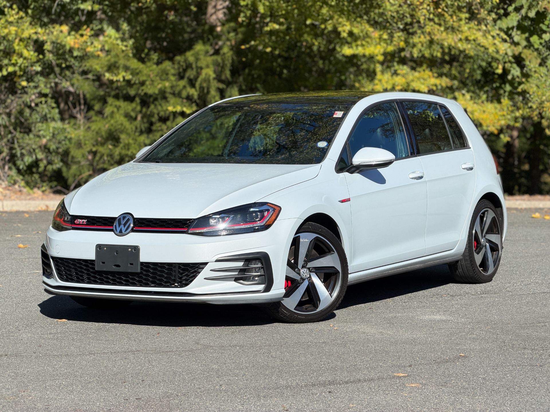 2020 Volkswagen Golf GTI 2.0T SE 4-Door FWD