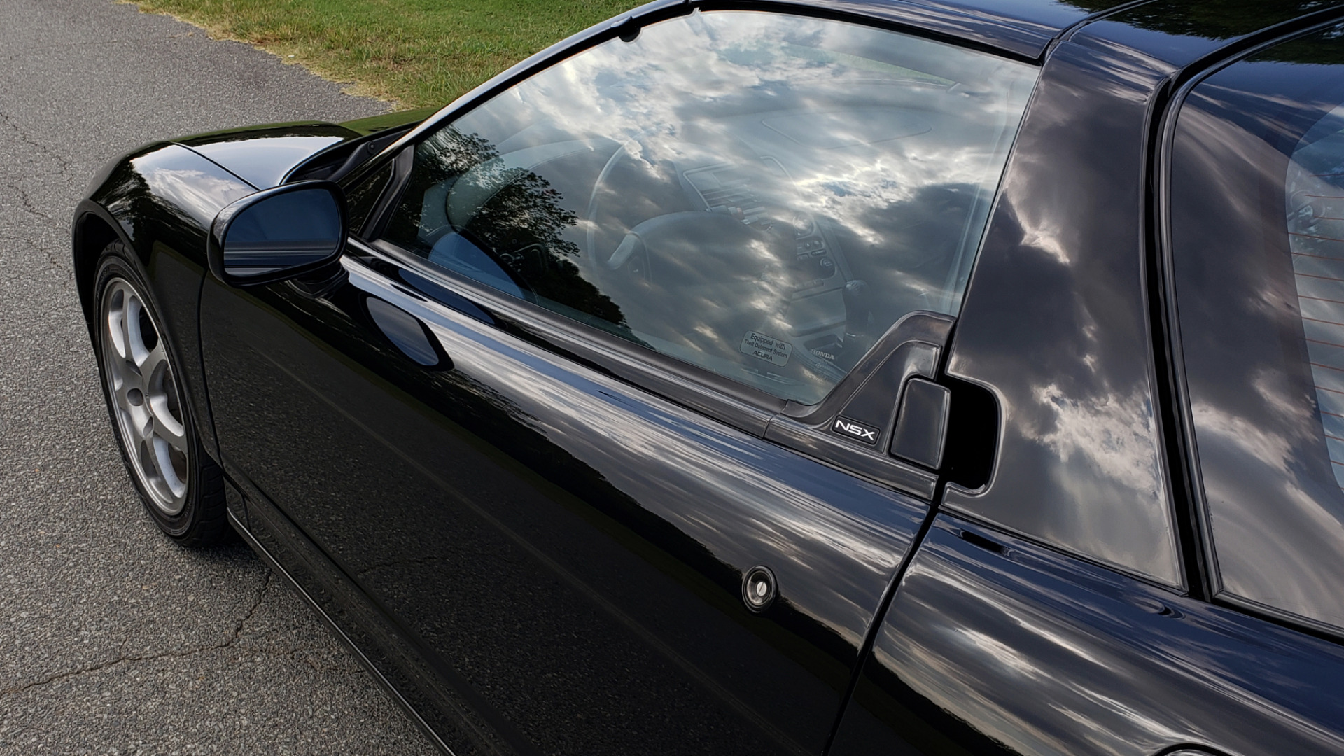 Used 1995 Acura NSX OPEN TOP / 5-SPD MAN / LOW MILES / SUPER CLEAN for sale Sold at Formula Imports in Charlotte NC 28227 10