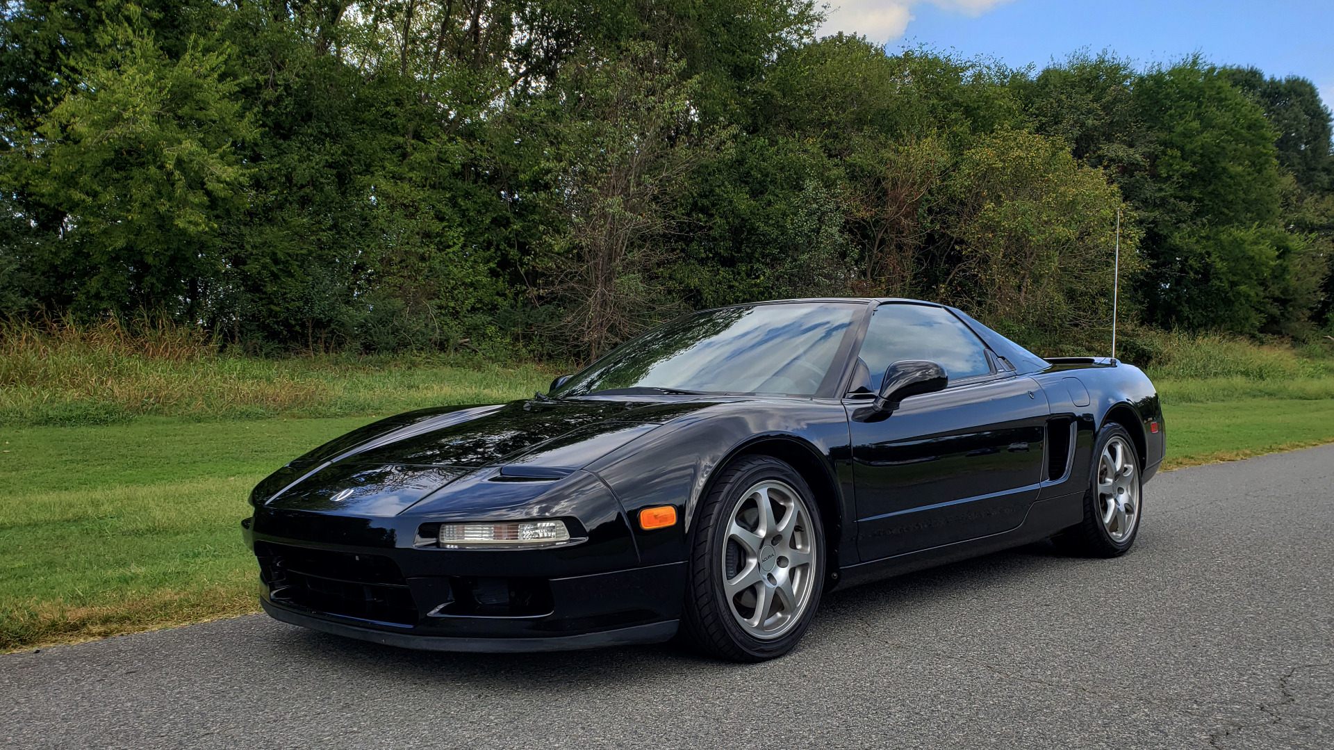 Used 1995 Acura NSX OPEN TOP / 5-SPD MAN / LOW MILES / SUPER CLEAN for sale Sold at Formula Imports in Charlotte NC 28227 7
