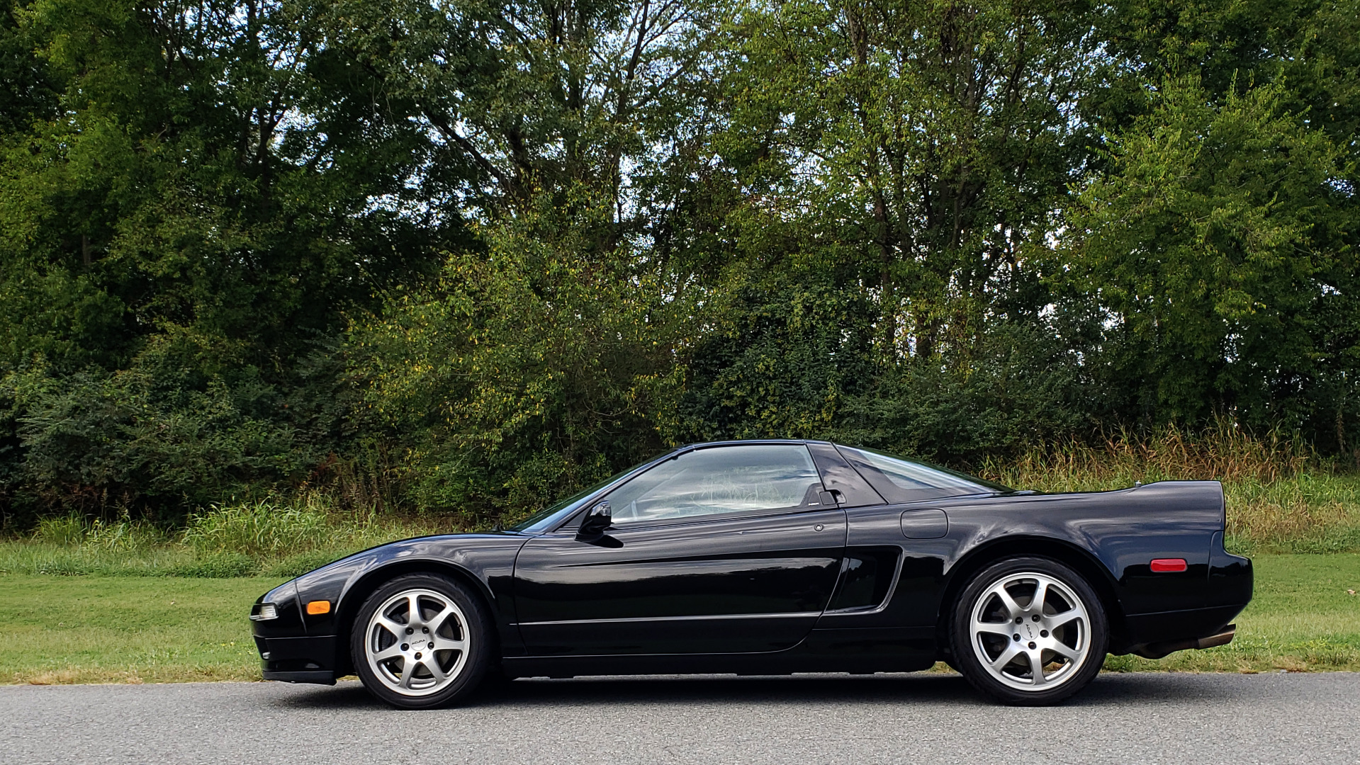 Used 1995 Acura NSX OPEN TOP / 5-SPD MAN / LOW MILES / SUPER CLEAN for sale Sold at Formula Imports in Charlotte NC 28227 8