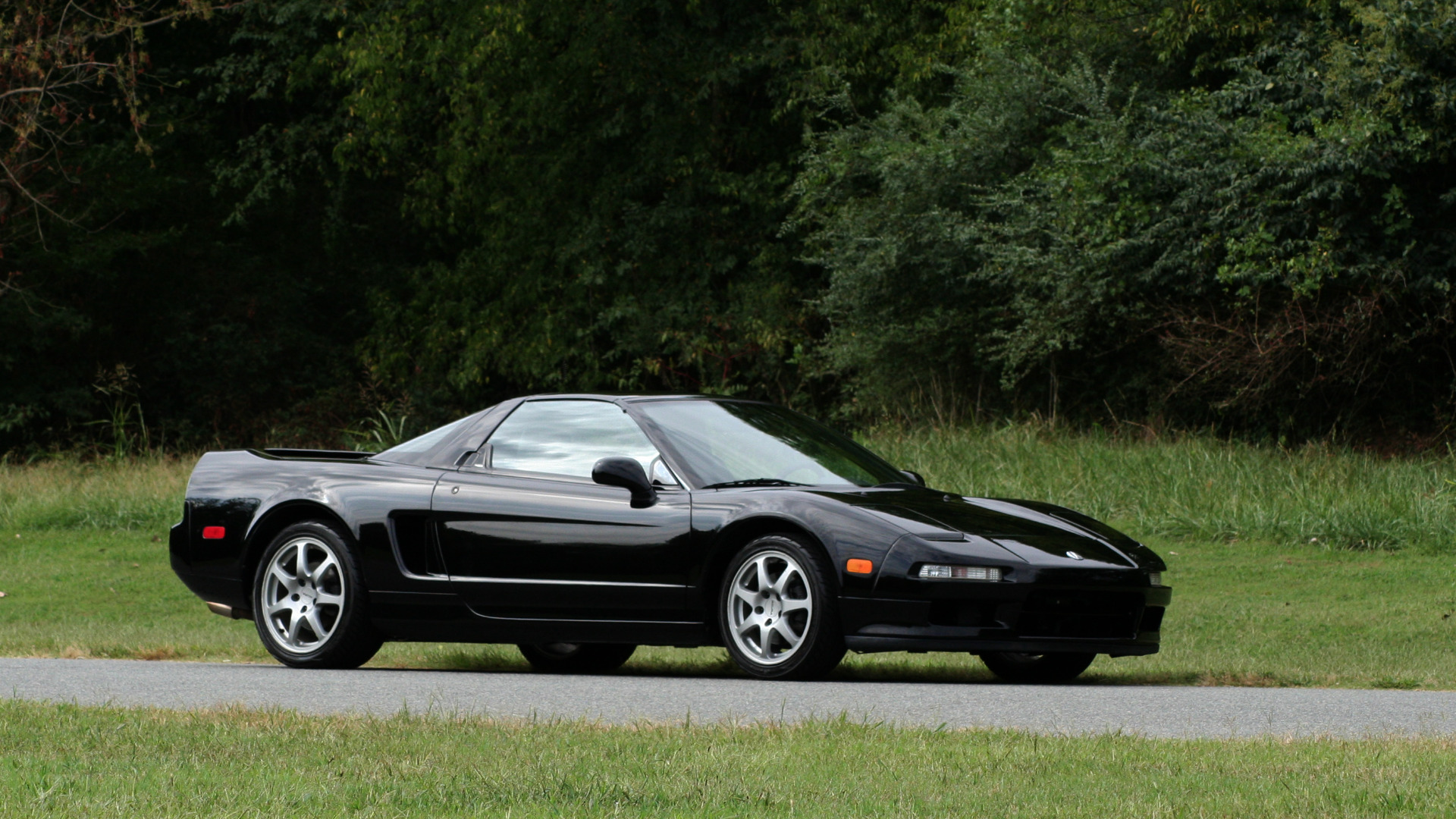 Used 1995 Acura NSX OPEN TOP / 5-SPD MAN / LOW MILES / SUPER CLEAN for sale Sold at Formula Imports in Charlotte NC 28227 81