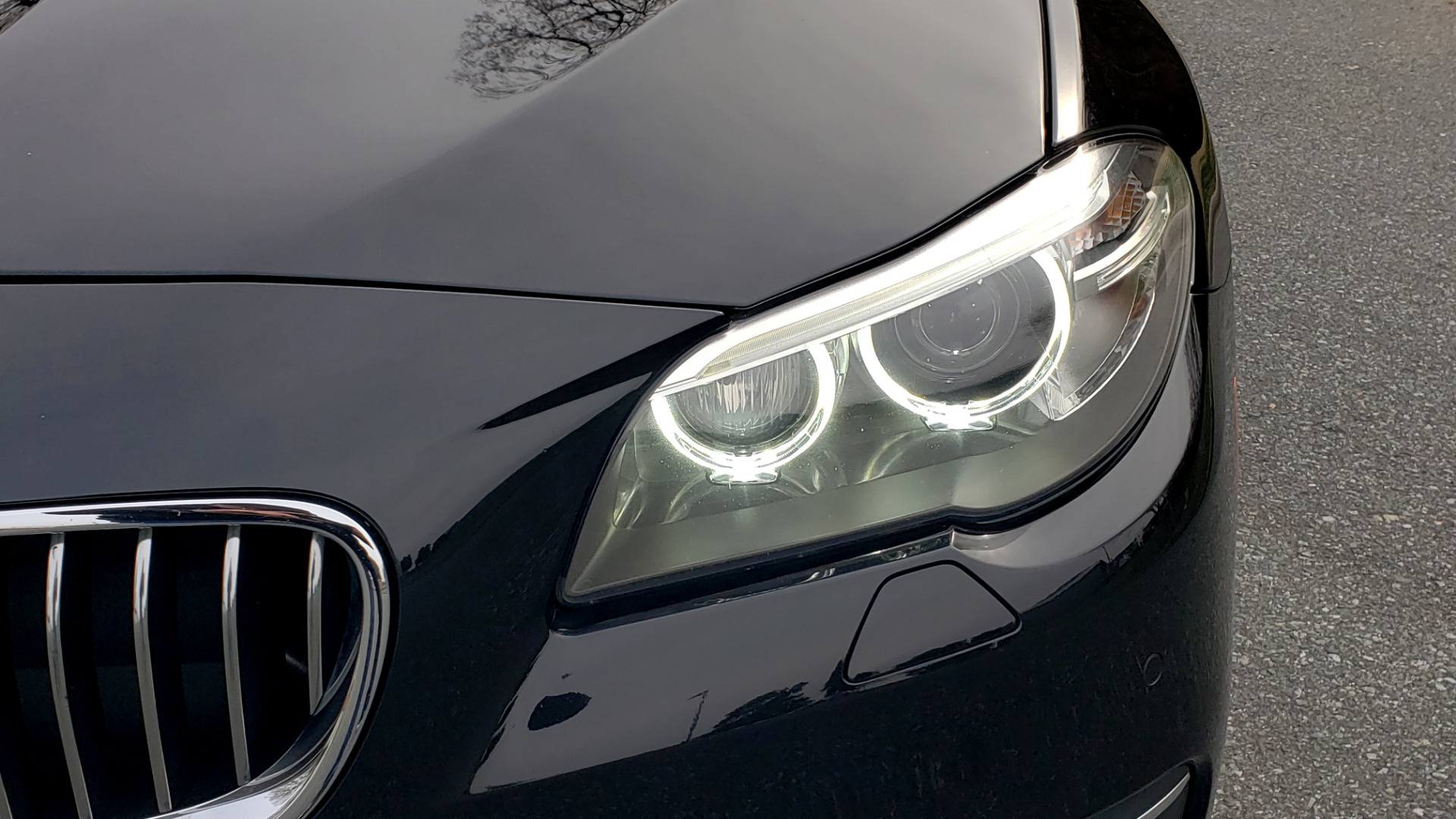 Used 2016 BMW 5 SERIES 528i XDRIVE / PREM PKG / DRVR ASST PLUS / LUXURY / COLD WTHR for sale Sold at Formula Imports in Charlotte NC 28227 25