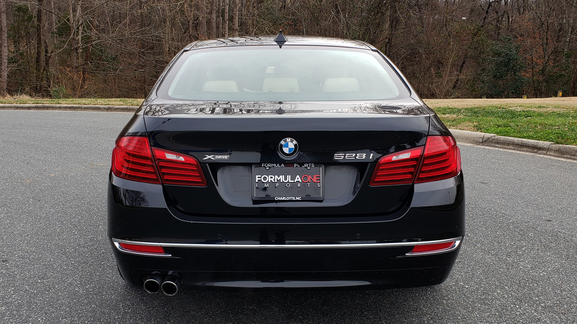 Used 2016 BMW 5 SERIES 528i XDRIVE / PREM PKG / DRVR ASST PLUS / LUXURY / COLD WTHR for sale Sold at Formula Imports in Charlotte NC 28227 31