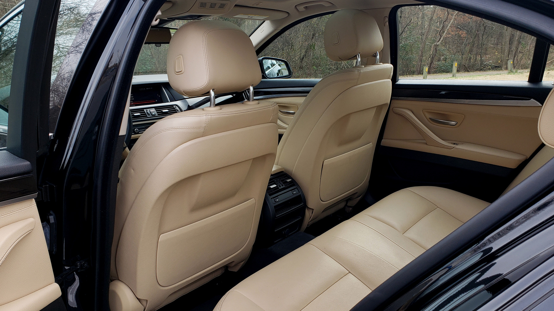 Used 2016 BMW 5 SERIES 528i XDRIVE / PREM PKG / DRVR ASST PLUS / LUXURY / COLD WTHR for sale Sold at Formula Imports in Charlotte NC 28227 62