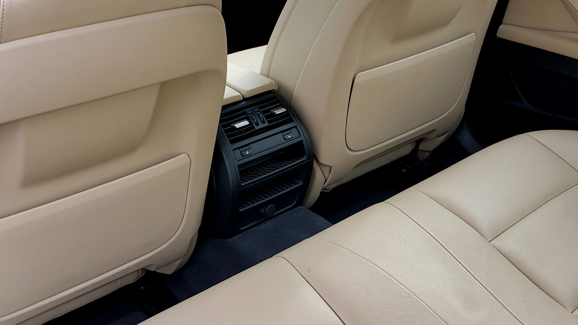 Used 2016 BMW 5 SERIES 528i XDRIVE / PREM PKG / DRVR ASST PLUS / LUXURY / COLD WTHR for sale Sold at Formula Imports in Charlotte NC 28227 64