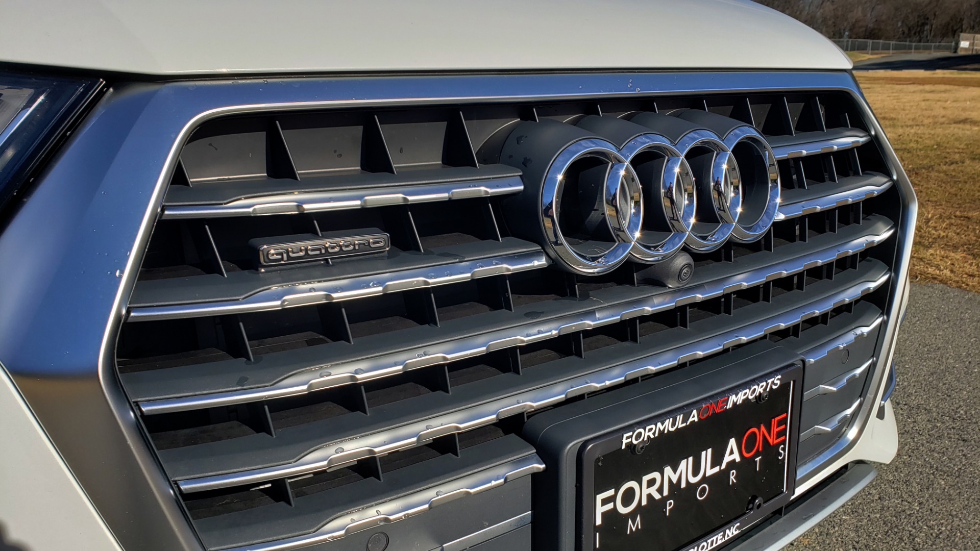 Used 2017 Audi Q7 PRESTIGE / DRVR ASST / CLD WTHR / TOW PKG / BOSE for sale Sold at Formula Imports in Charlotte NC 28227 10