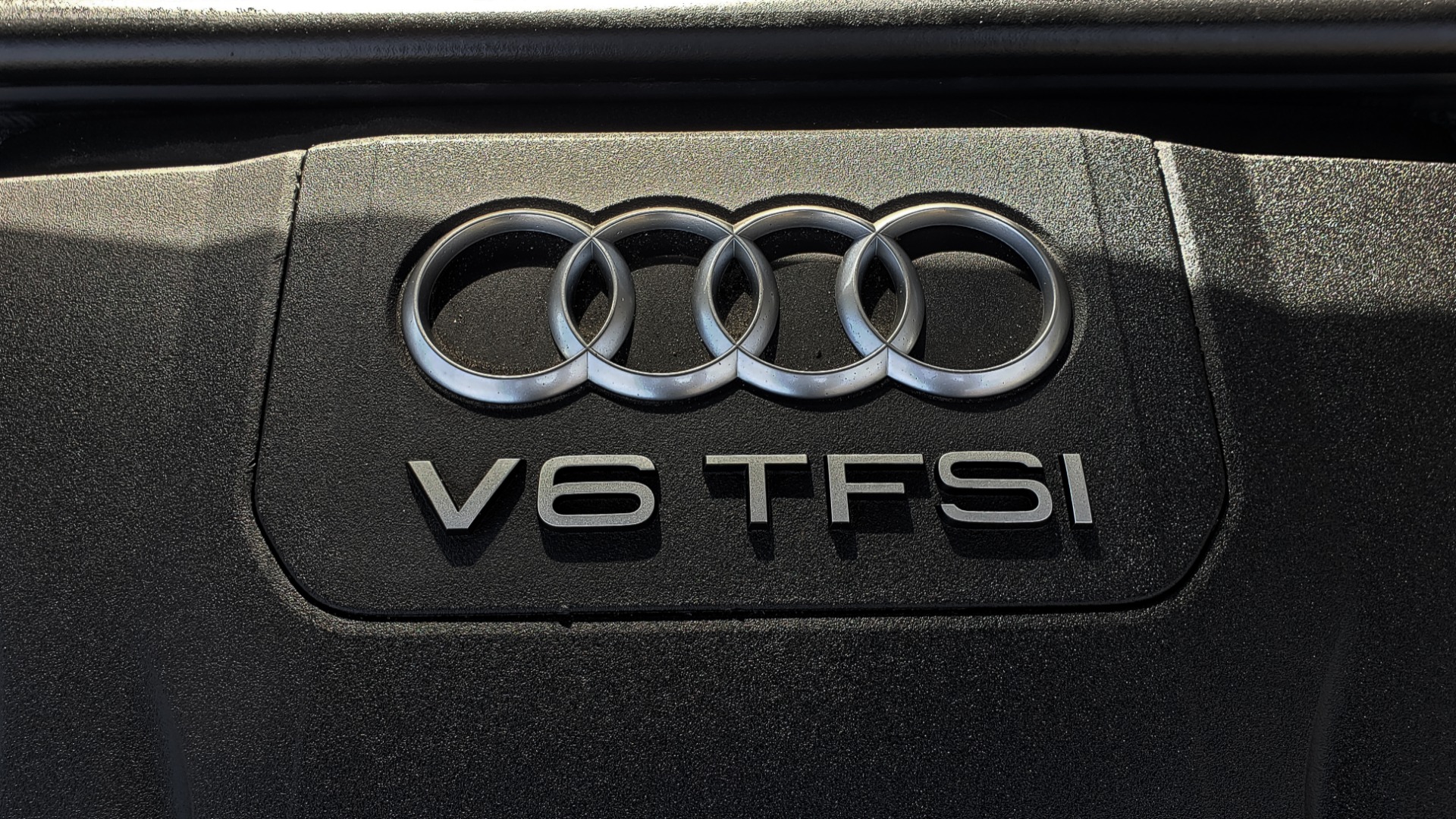 Used 2017 Audi Q7 PRESTIGE / DRVR ASST / CLD WTHR / TOW PKG / BOSE for sale Sold at Formula Imports in Charlotte NC 28227 19