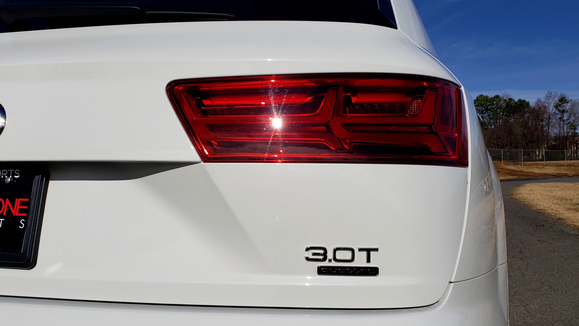Used 2017 Audi Q7 PRESTIGE / DRVR ASST / CLD WTHR / TOW PKG / BOSE for sale Sold at Formula Imports in Charlotte NC 28227 28