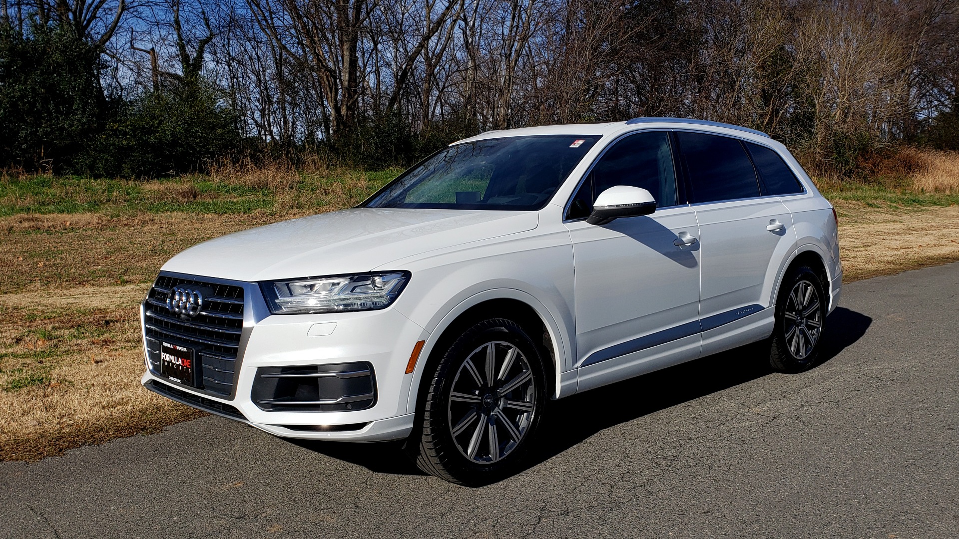Used 2017 Audi Q7 PRESTIGE / DRVR ASST / CLD WTHR / TOW PKG / BOSE for sale Sold at Formula Imports in Charlotte NC 28227 1