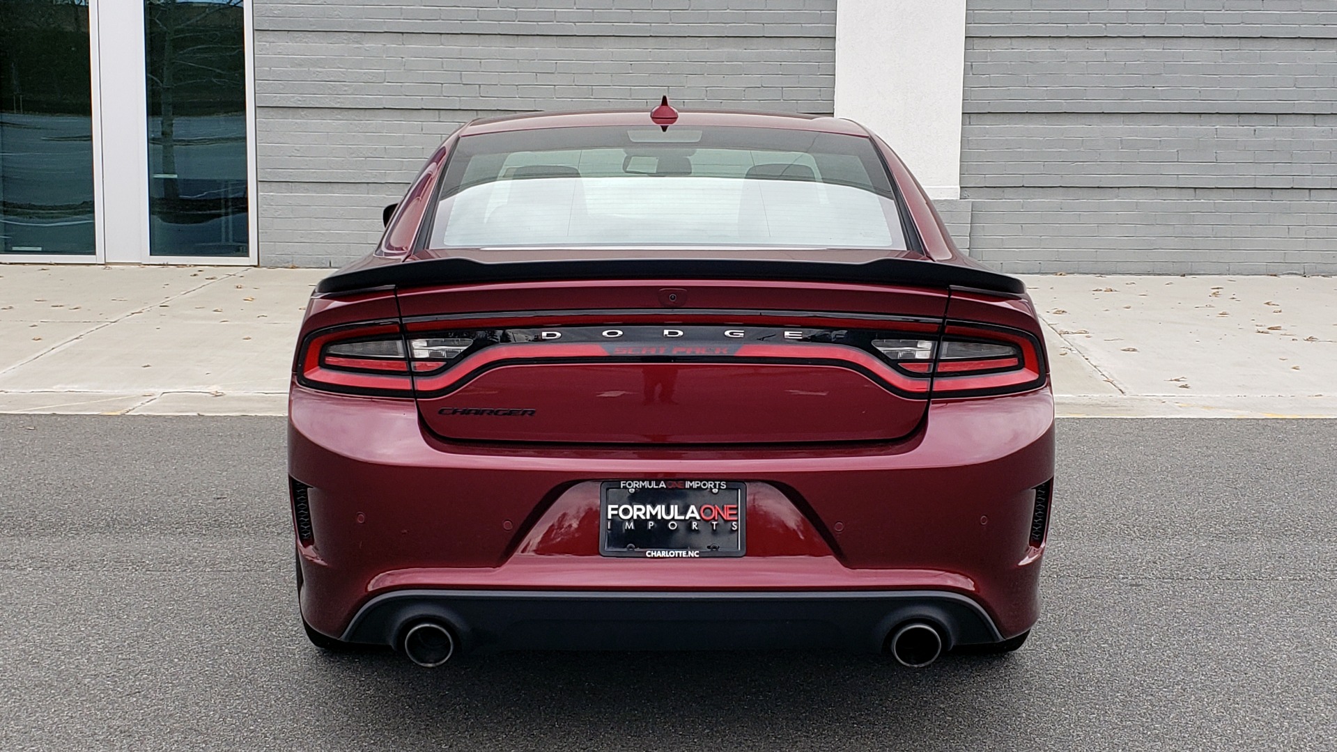Used 2018 Dodge CHARGER R/T SCAT PACK / 6.4L 485HP / 8-SPD AUTO / HEATED / REARVIEW for sale Sold at Formula Imports in Charlotte NC 28227 31