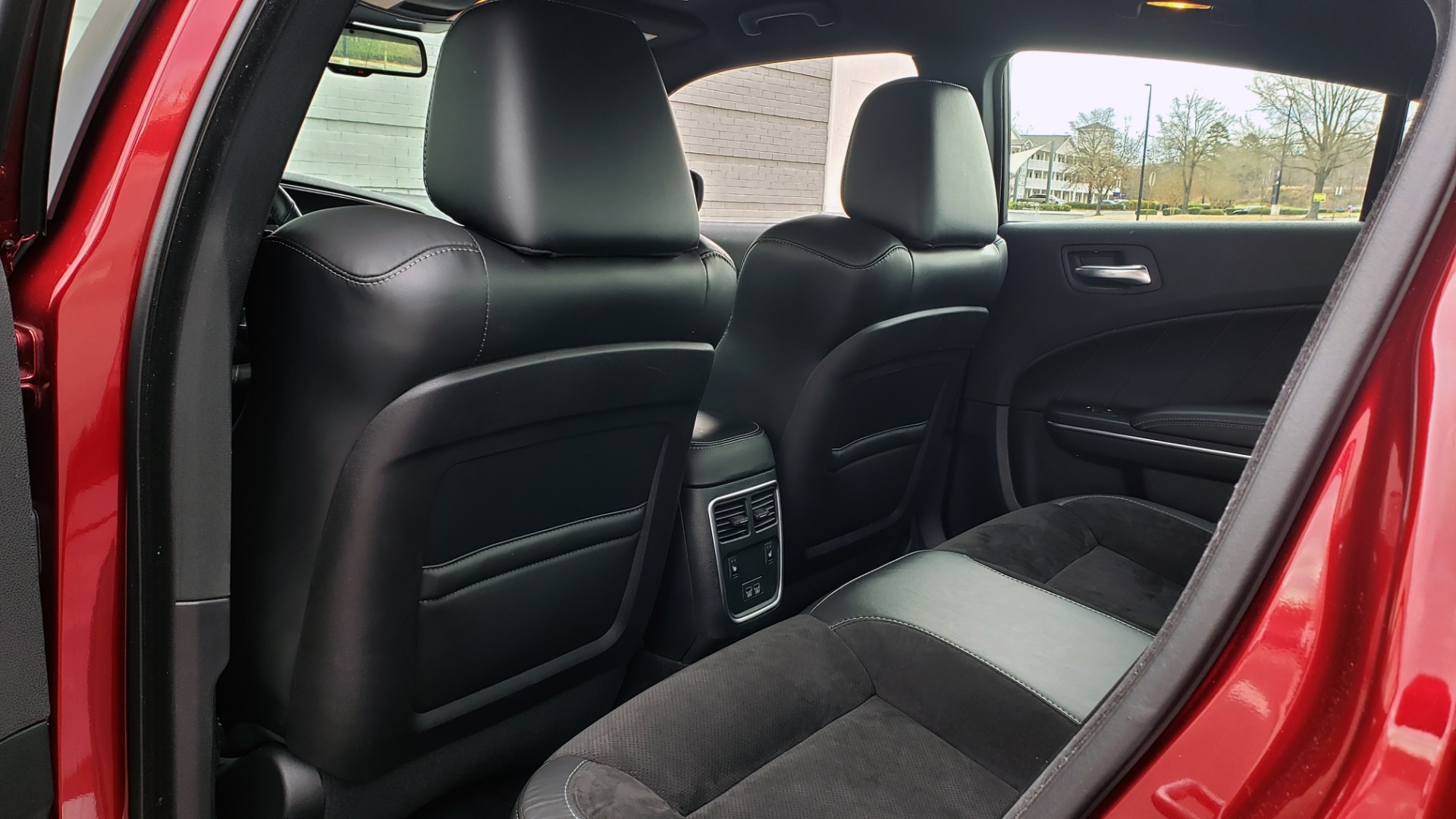 Used 2018 Dodge CHARGER R/T SCAT PACK / 6.4L 485HP / 8-SPD AUTO / HEATED / REARVIEW for sale Sold at Formula Imports in Charlotte NC 28227 66