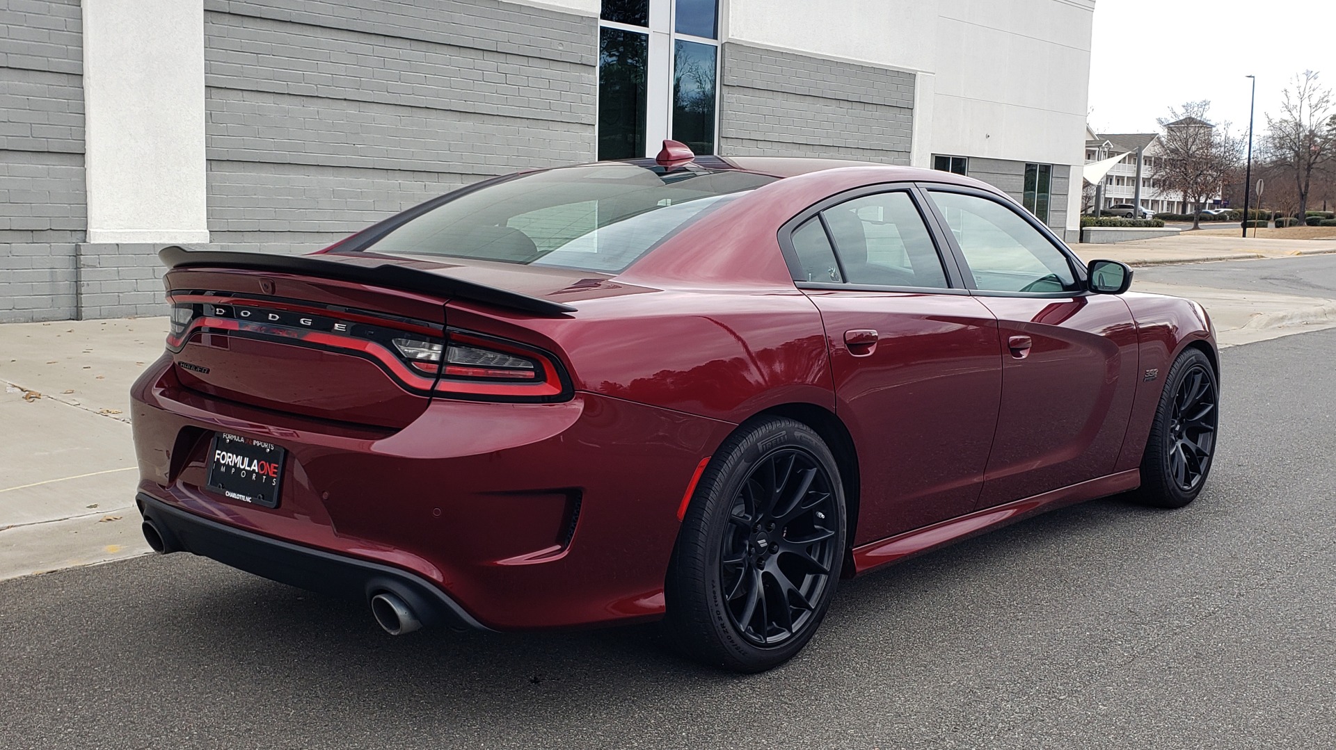 Used 2018 Dodge CHARGER R/T SCAT PACK / 6.4L 485HP / 8-SPD AUTO / HEATED / REARVIEW for sale Sold at Formula Imports in Charlotte NC 28227 7