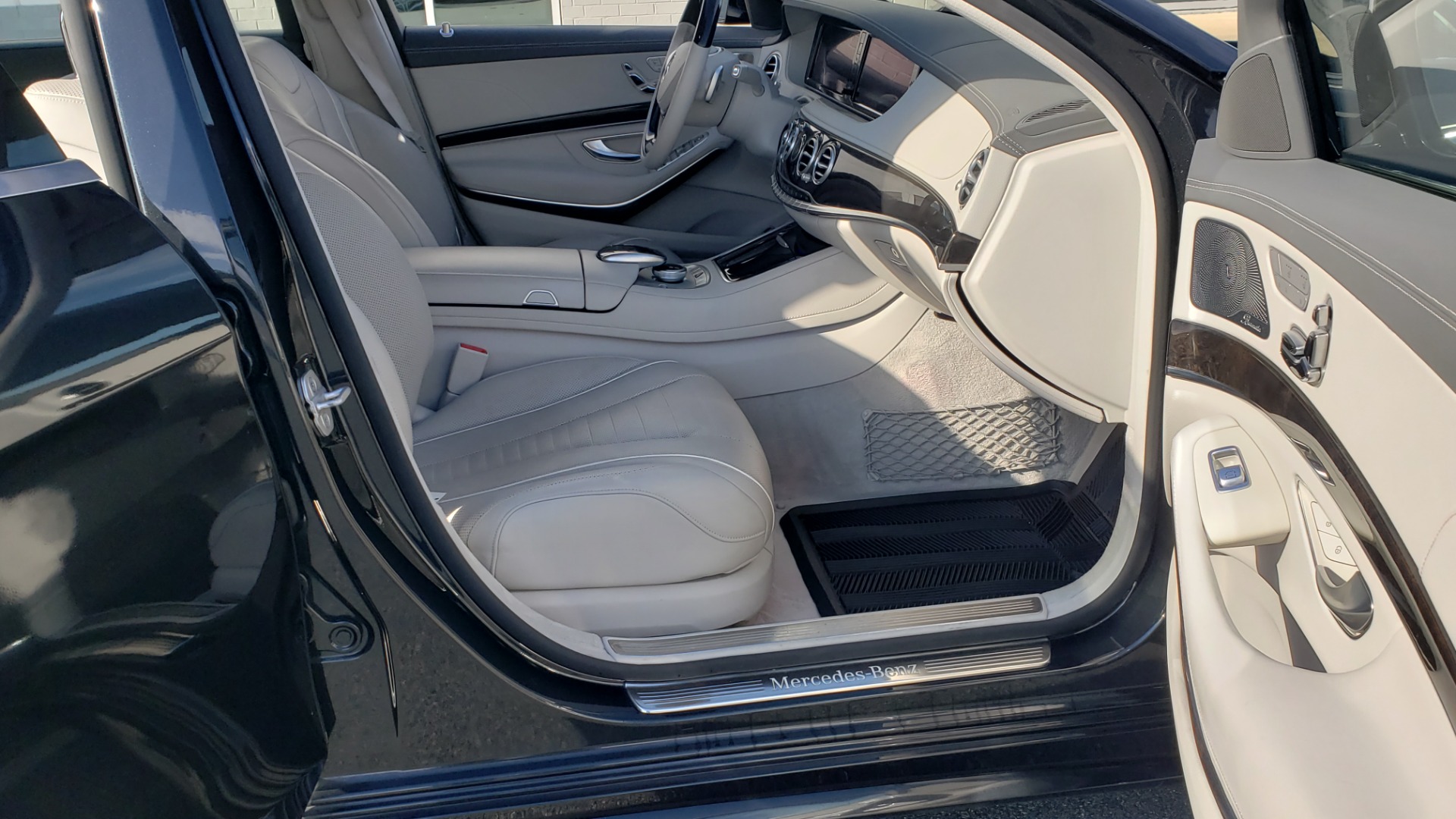 Used 2015 Mercedes-Benz S-CLASS S 550 PREMIUM / SPORT / WARMTH&COMFORT / DRVR ASST / SRND VIEW for sale Sold at Formula Imports in Charlotte NC 28227 15