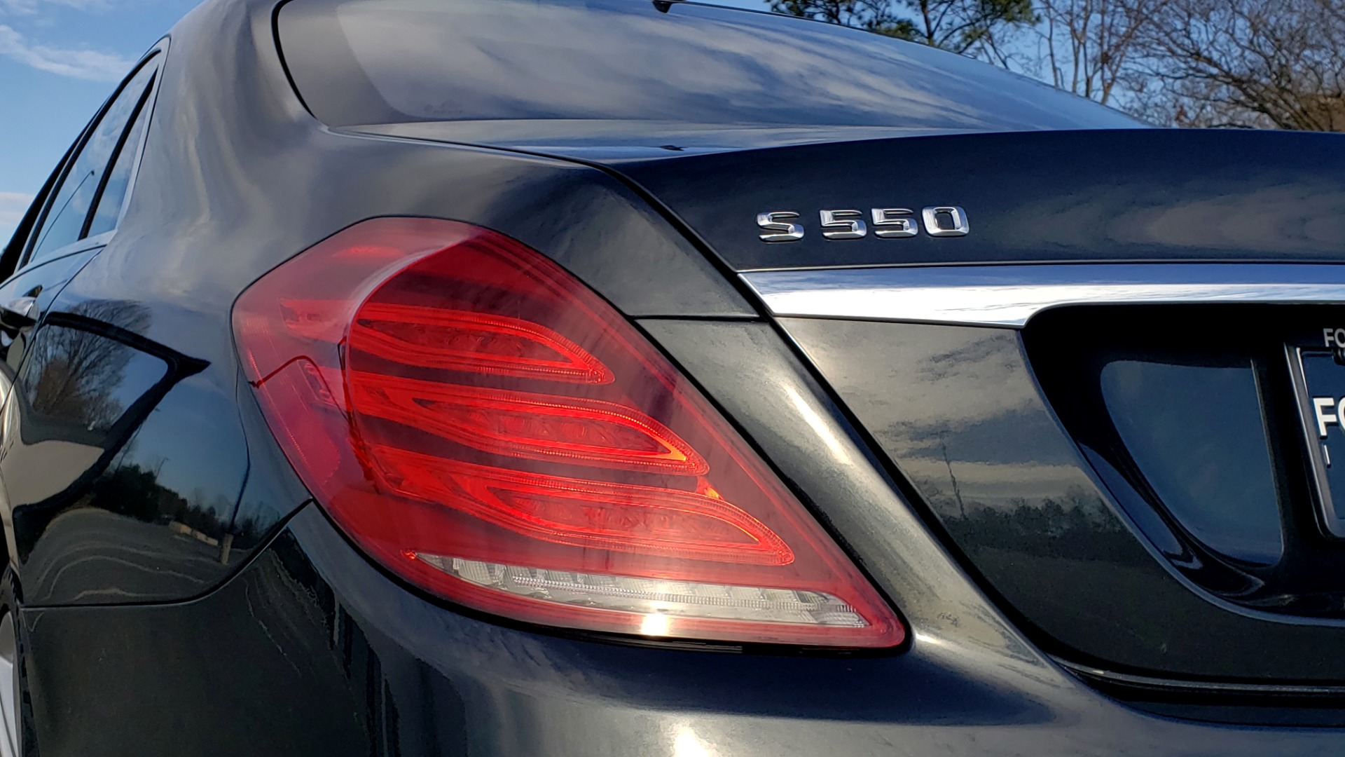 Used 2015 Mercedes-Benz S-CLASS S 550 PREMIUM / SPORT / WARMTH&COMFORT / DRVR ASST / SRND VIEW for sale Sold at Formula Imports in Charlotte NC 28227 33