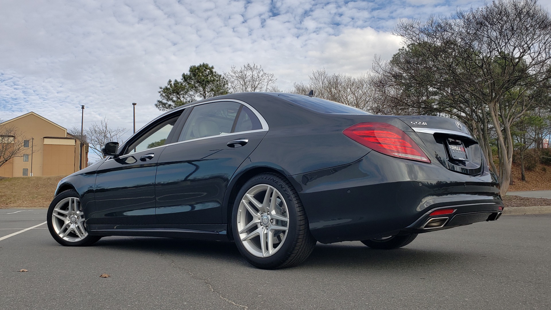Used 2015 Mercedes-Benz S-CLASS S 550 PREMIUM / SPORT / WARMTH&COMFORT / DRVR ASST / SRND VIEW for sale Sold at Formula Imports in Charlotte NC 28227 9