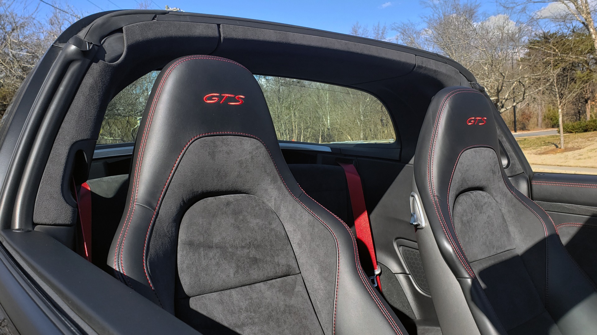 Used 2017 Porsche 911 TARGA 4 GTS / NAV / 7-SPD MANUAL / BURMESTER / REARVIEW for sale Sold at Formula Imports in Charlotte NC 28227 26
