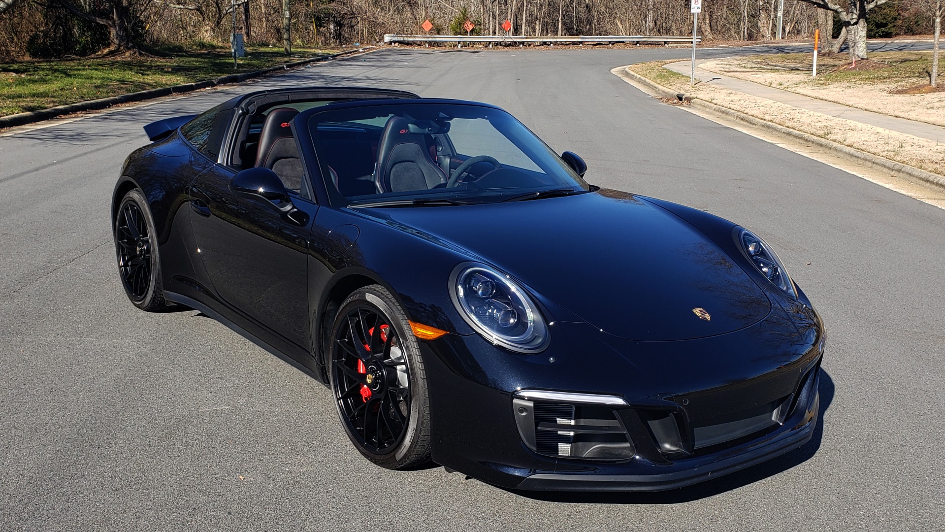 Used 2017 Porsche 911 TARGA 4 GTS / NAV / 7-SPD MANUAL / BURMESTER / REARVIEW for sale Sold at Formula Imports in Charlotte NC 28227 3