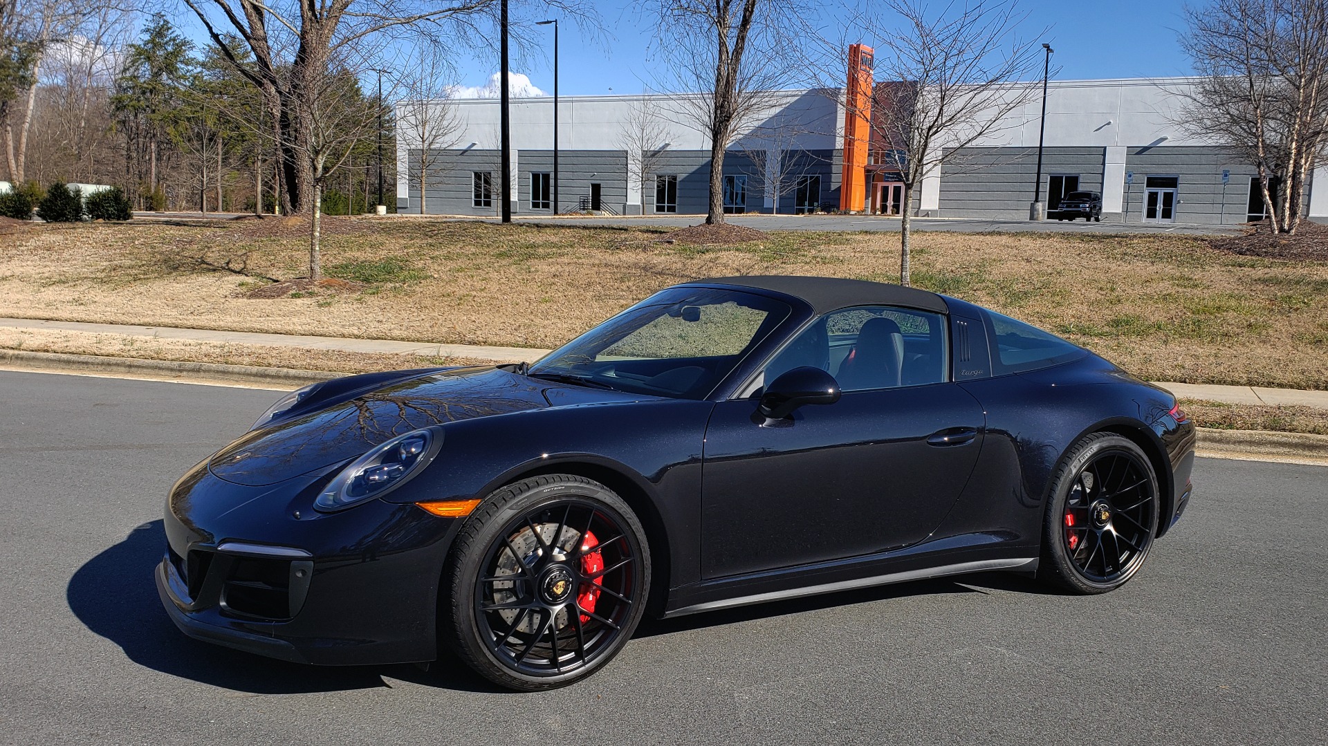 Used 2017 Porsche 911 TARGA 4 GTS / NAV / 7-SPD MANUAL / BURMESTER / REARVIEW for sale Sold at Formula Imports in Charlotte NC 28227 9