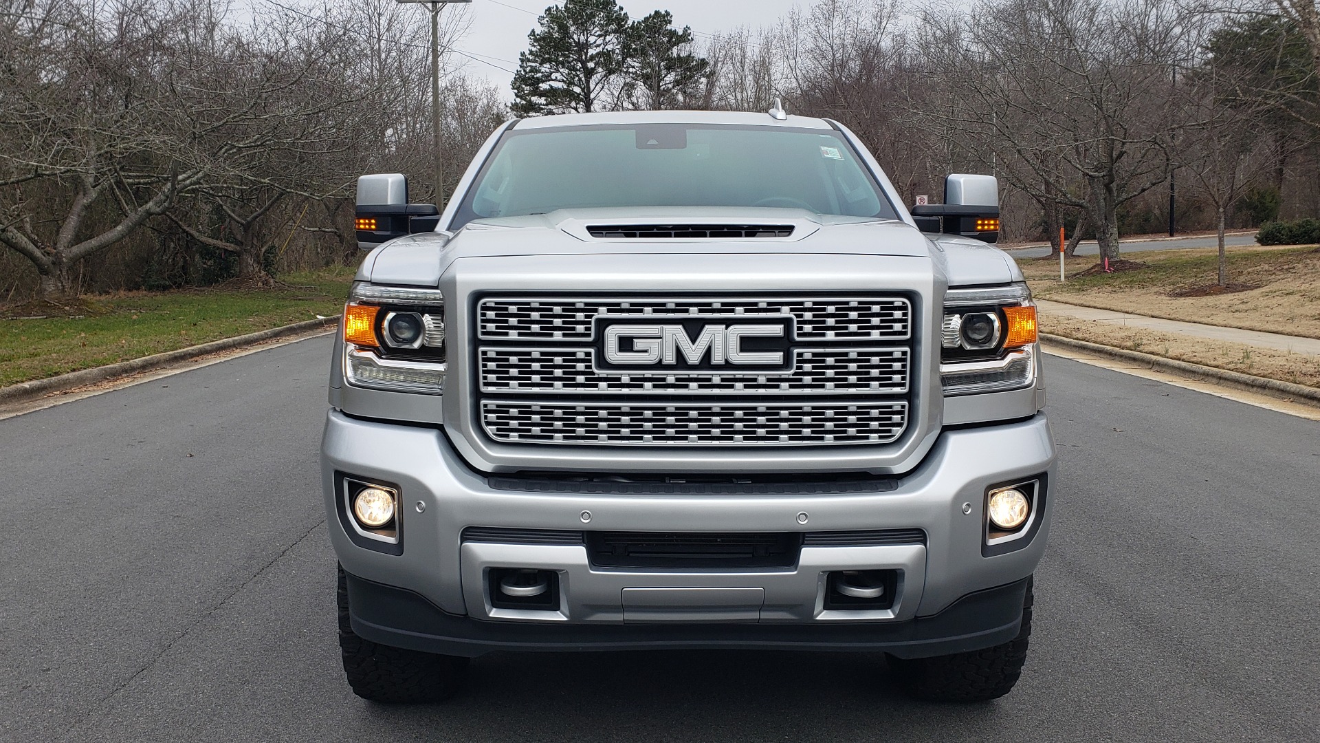 Used 2018 GMC SIERRA 2500HD DENALI 4X4 CREWCAB / 6.6L DURAMAX PLUS / NAV / SUNROOF / REARVIEW for sale Sold at Formula Imports in Charlotte NC 28227 21