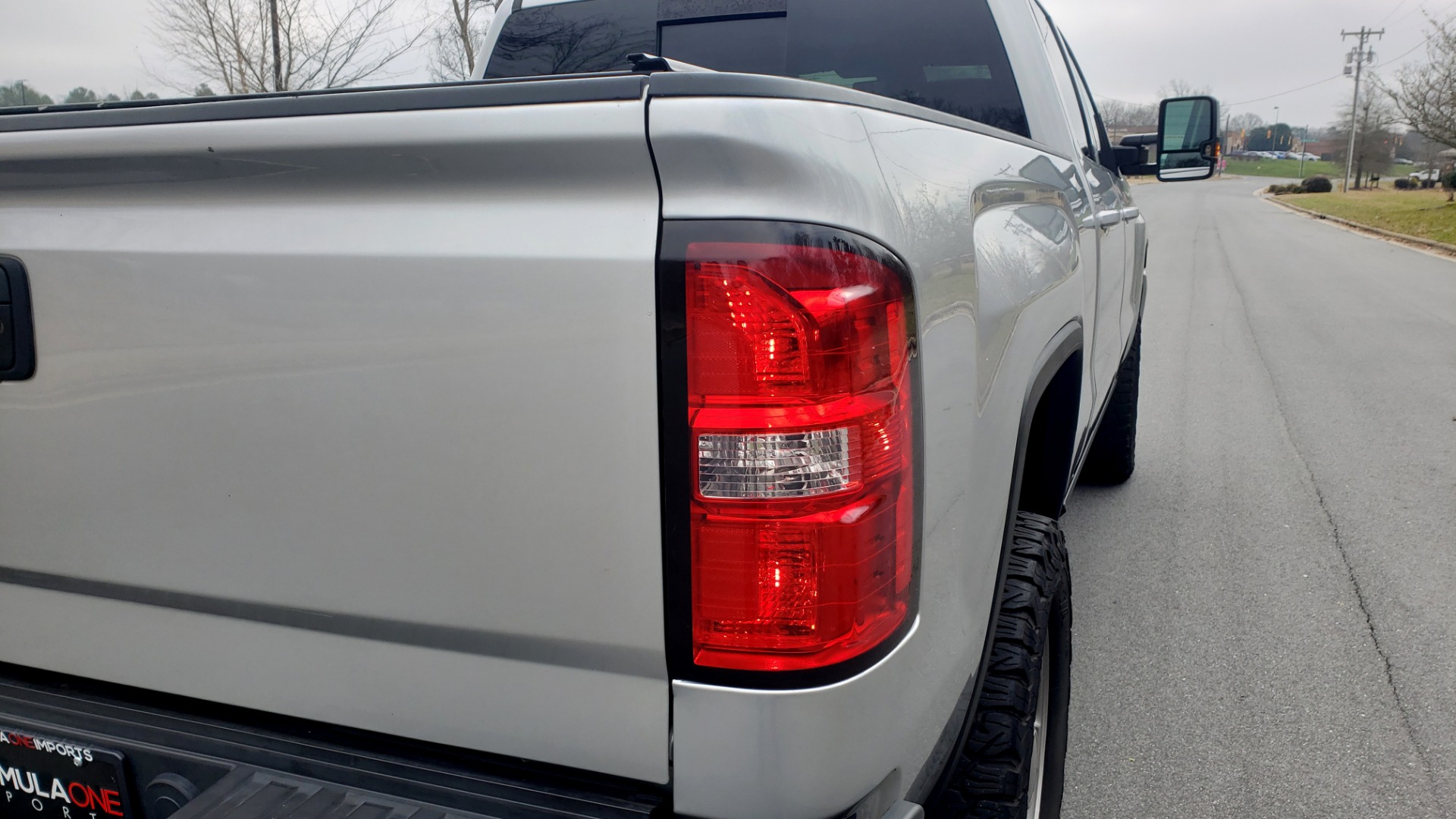 Used 2018 GMC SIERRA 2500HD DENALI 4X4 CREWCAB / 6.6L DURAMAX PLUS / NAV / SUNROOF / REARVIEW for sale Sold at Formula Imports in Charlotte NC 28227 30