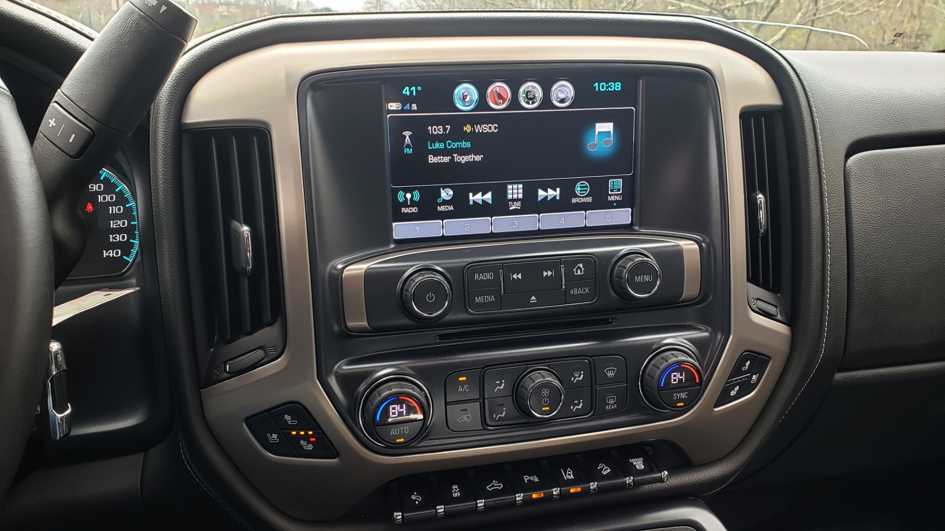 Used 2018 GMC SIERRA 2500HD DENALI 4X4 CREWCAB / 6.6L DURAMAX PLUS / NAV / SUNROOF / REARVIEW for sale Sold at Formula Imports in Charlotte NC 28227 47