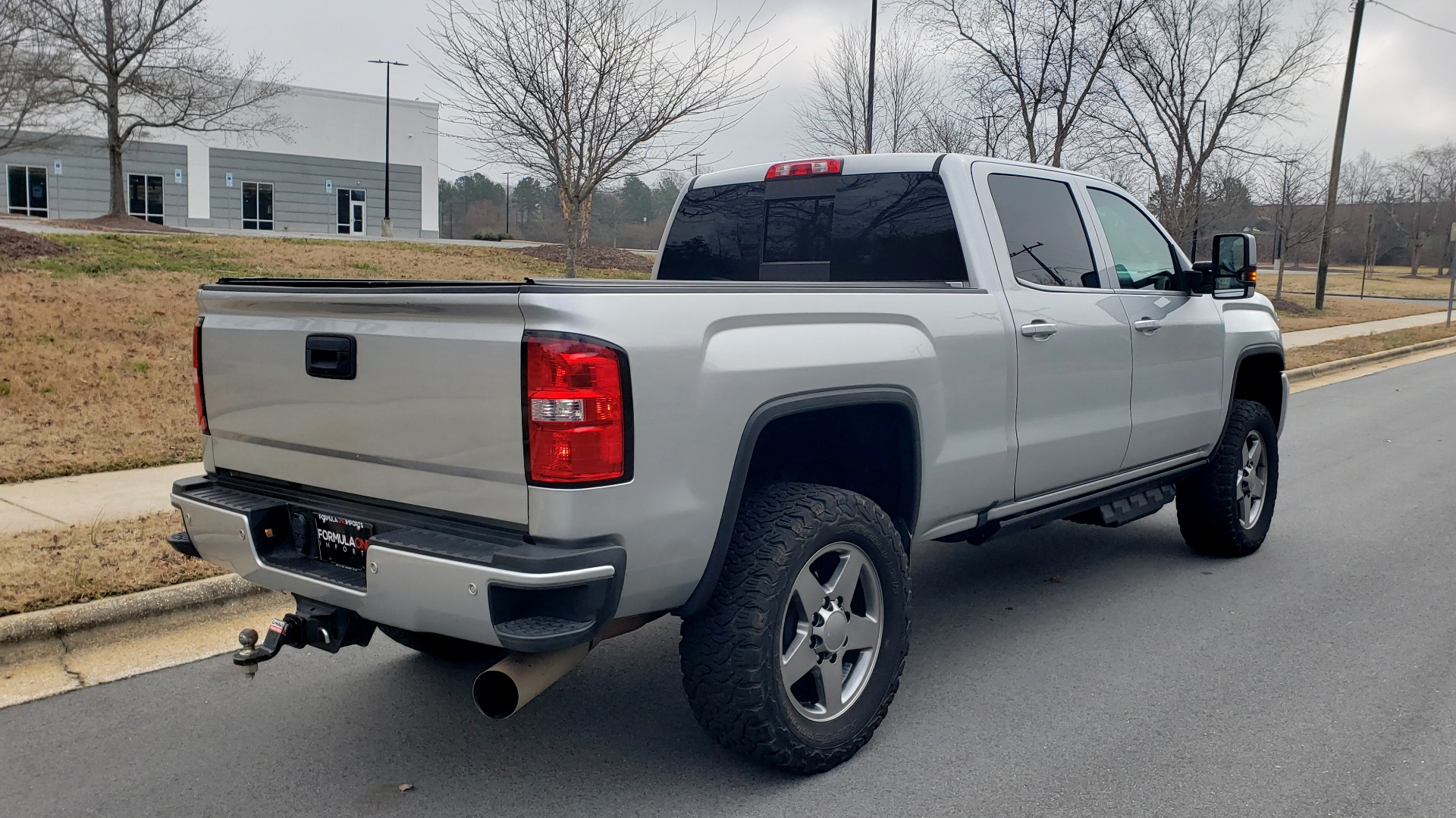 Used 2018 GMC SIERRA 2500HD DENALI 4X4 CREWCAB / 6.6L DURAMAX PLUS / NAV / SUNROOF / REARVIEW for sale Sold at Formula Imports in Charlotte NC 28227 7