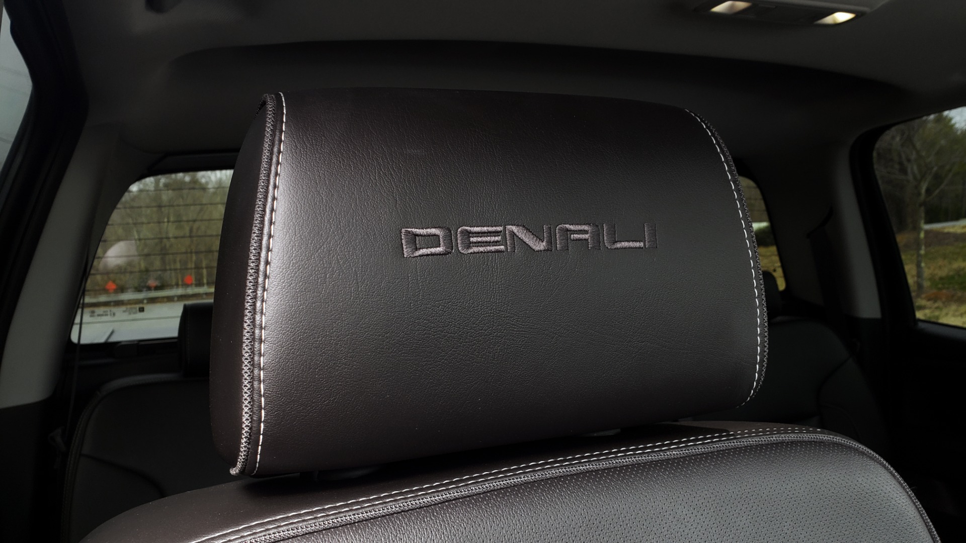 Used 2018 GMC SIERRA 2500HD DENALI 4X4 CREWCAB / 6.6L DURAMAX PLUS / NAV / SUNROOF / REARVIEW for sale Sold at Formula Imports in Charlotte NC 28227 74
