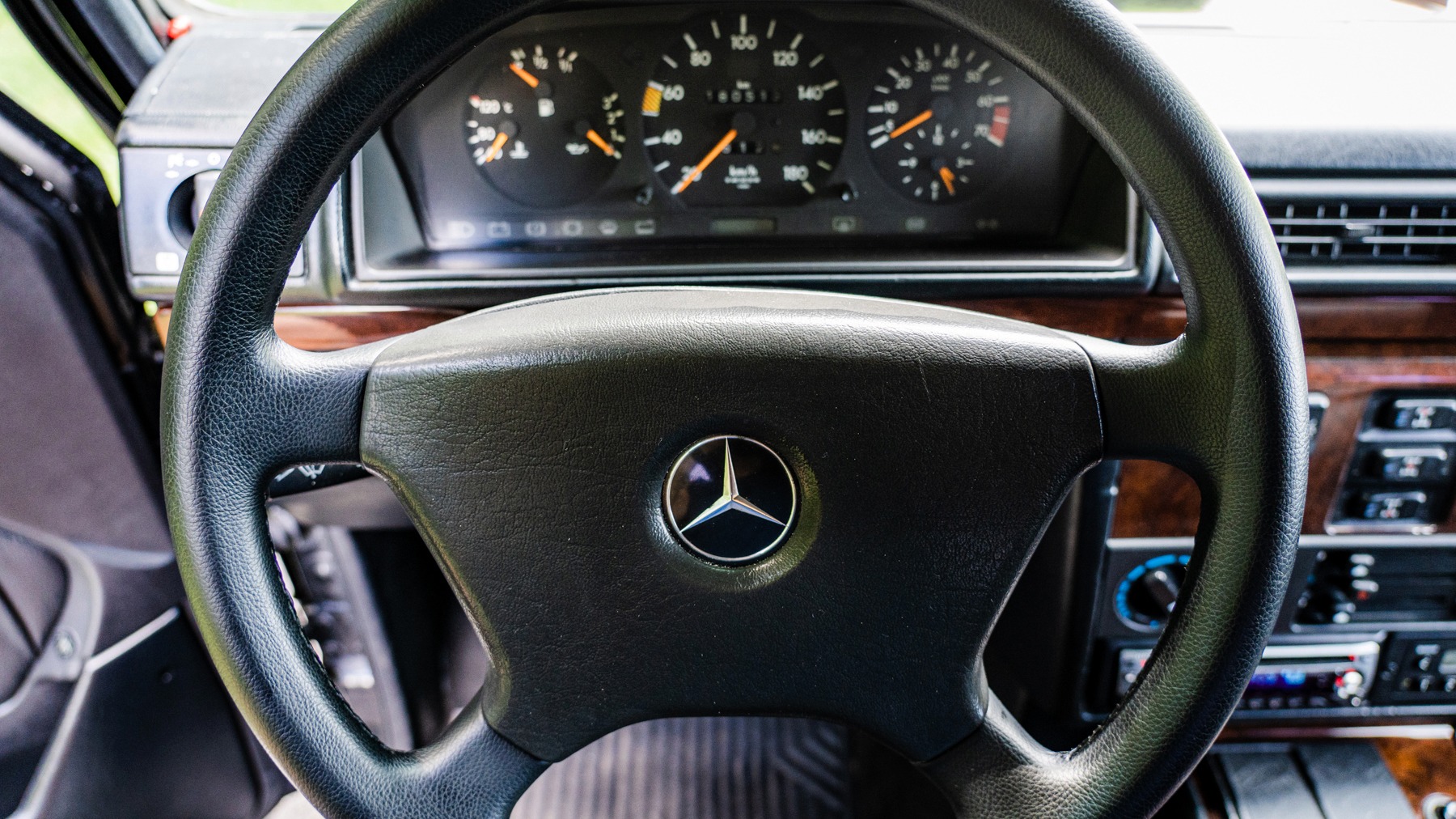 Used 1993 Mercedes-Benz 300GE 5-SPD MAN / 3.0L IN-LINE SIX 168HP / 4X4 / RARE - RUNS GREAT! for sale Sold at Formula Imports in Charlotte NC 28227 29