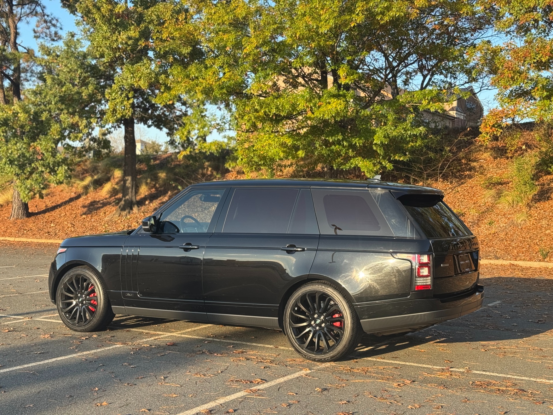 Used 2016 Land Rover RANGE ROVER SC V8 / LWB / NAV / PANO-ROOF / BURMESTER / REARVIEW for sale Sold at Formula Imports in Charlotte NC 28227 7