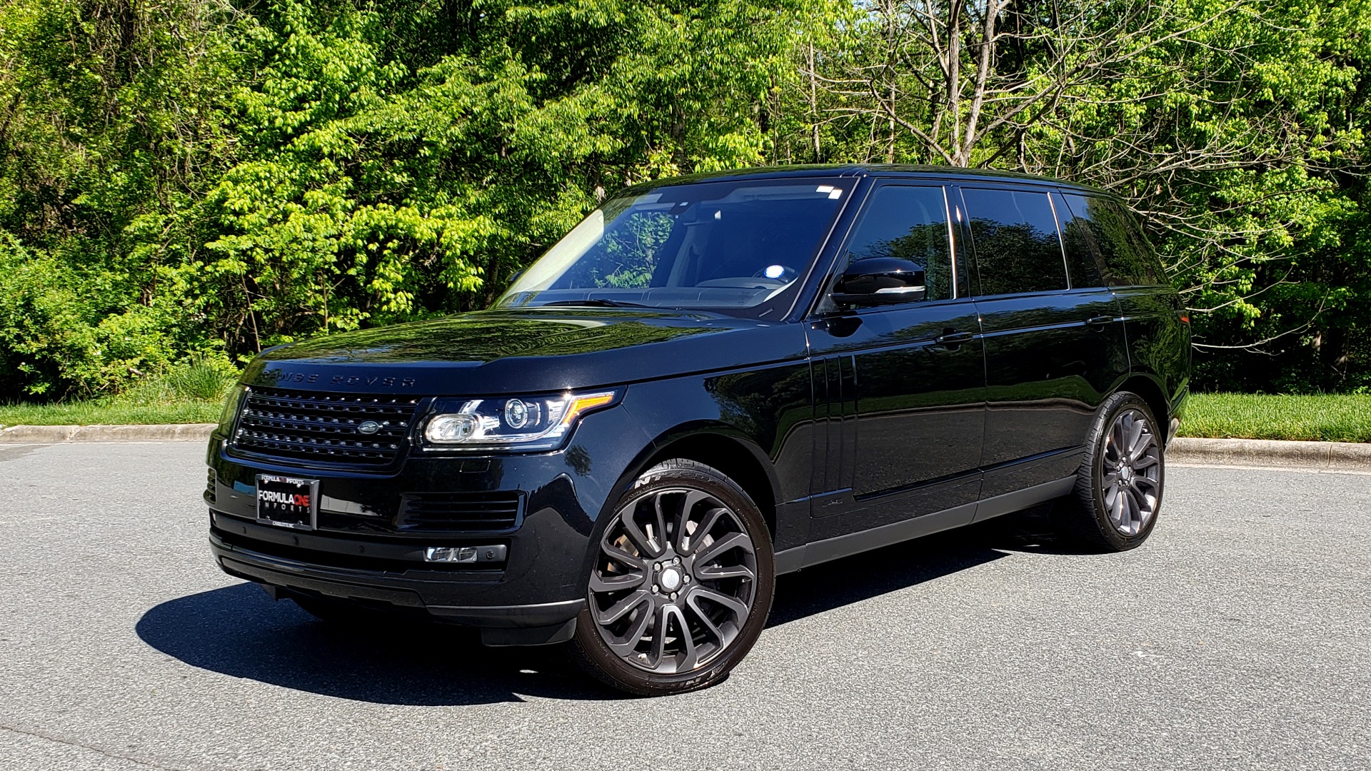 Used 2016 Land Rover RANGE ROVER SC V8 / LWB / NAV / PANO-ROOF / BURMESTER / REARVIEW for sale Sold at Formula Imports in Charlotte NC 28227 1