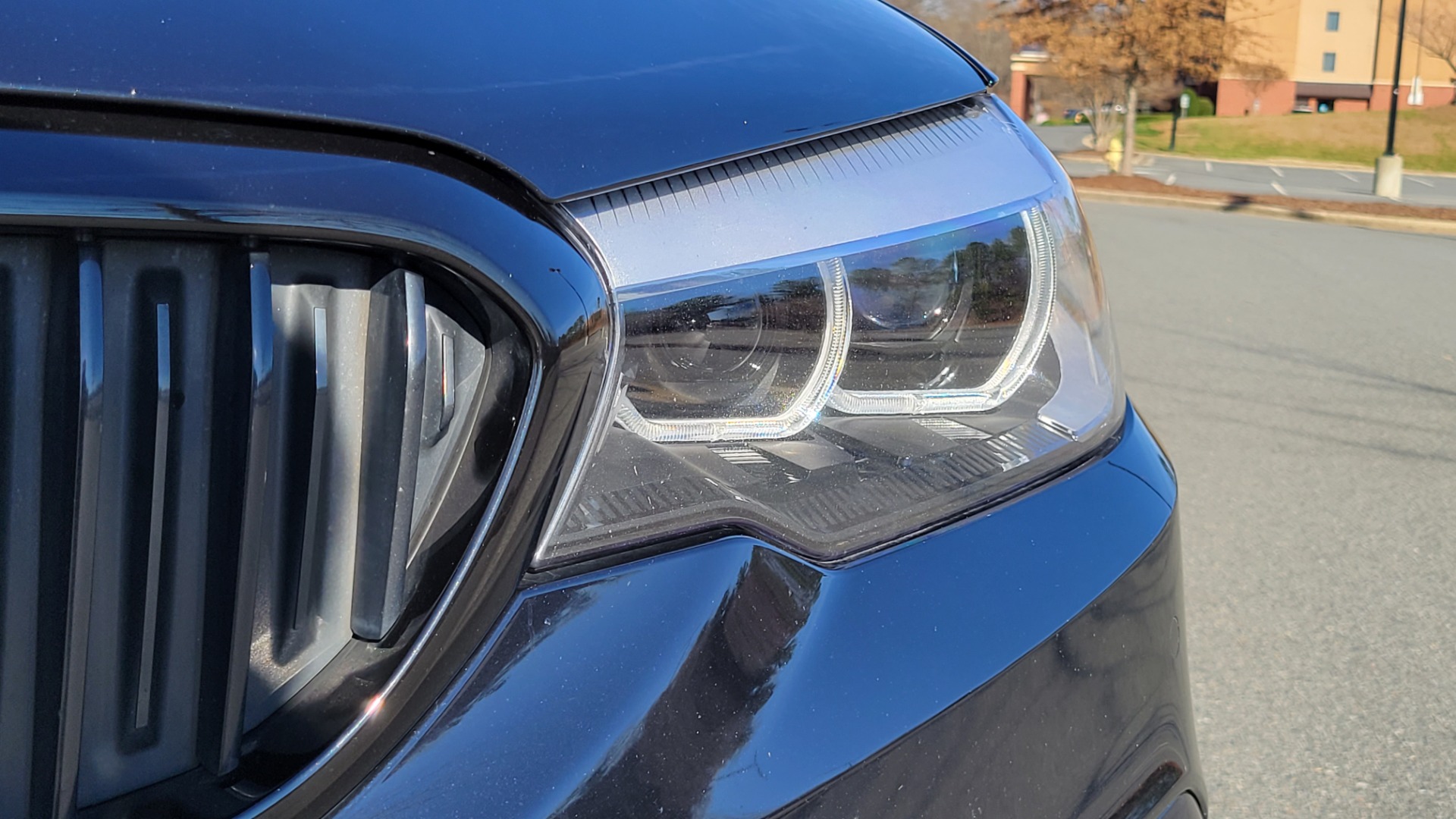 Used 2018 BMW 5 SERIES 540I XDRIVE 3.0L / M-SPORT / NAV / WIFI / SUNROOF / REARVIEW for sale Sold at Formula Imports in Charlotte NC 28227 17