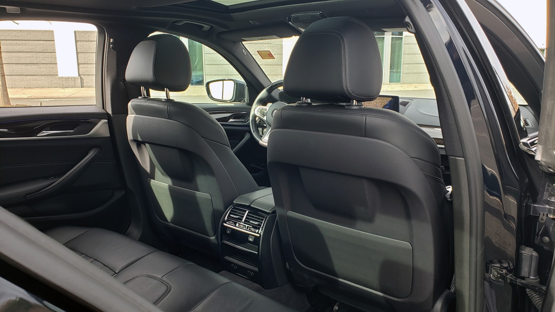 Used 2018 BMW 5 SERIES 540I XDRIVE / M-SPORT / NAV / WIFI / SUNROOF / REARVIEW for sale $36,773 at Formula Imports in Charlotte NC 28227 74