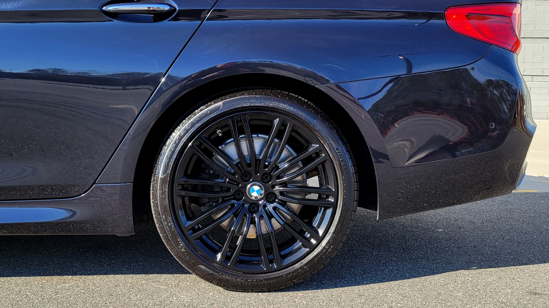 Used 2018 BMW 5 SERIES 540I XDRIVE 3.0L / M-SPORT / NAV / WIFI / SUNROOF / REARVIEW for sale Sold at Formula Imports in Charlotte NC 28227 79