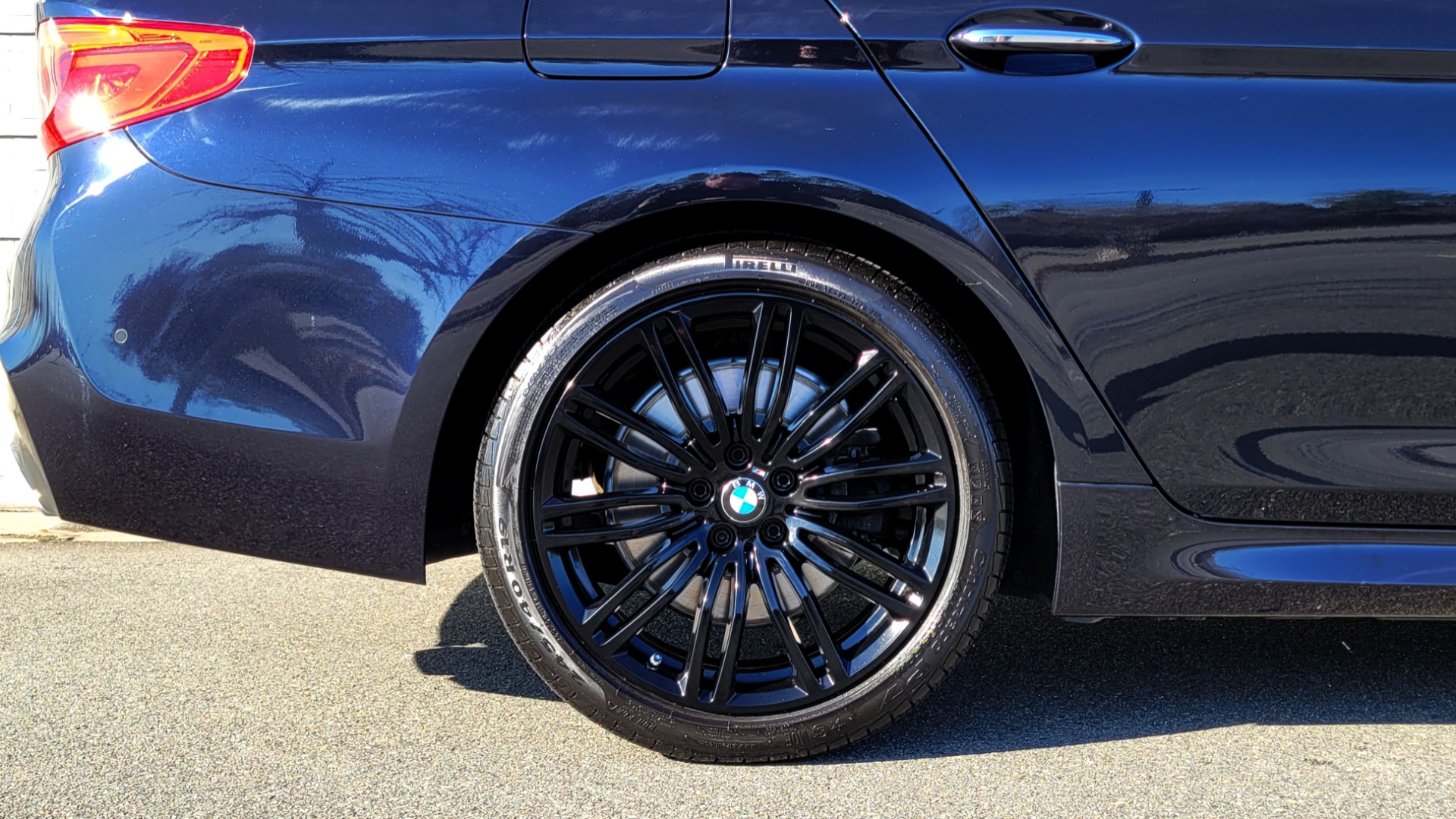 Used 2018 BMW 5 SERIES 540I XDRIVE 3.0L / M-SPORT / NAV / WIFI / SUNROOF / REARVIEW for sale Sold at Formula Imports in Charlotte NC 28227 80