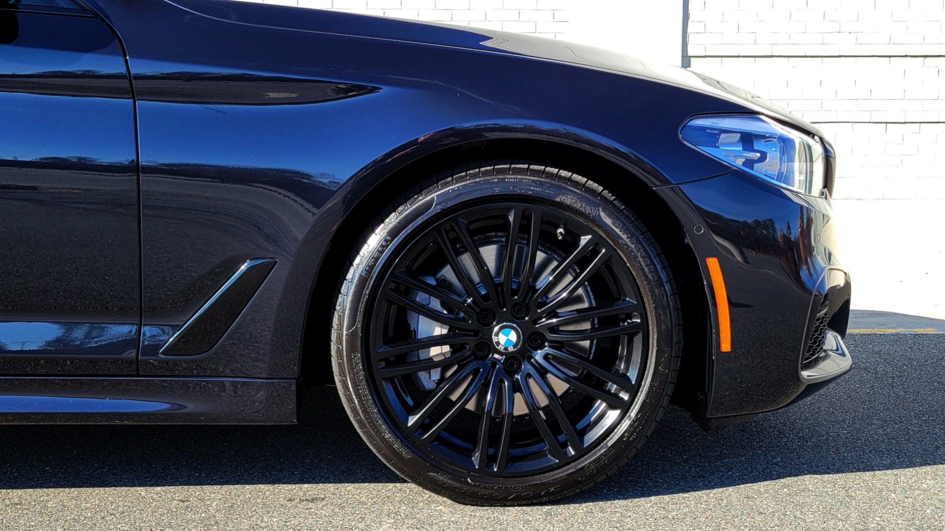 Used 2018 BMW 5 SERIES 540I XDRIVE 3.0L / M-SPORT / NAV / WIFI / SUNROOF / REARVIEW for sale Sold at Formula Imports in Charlotte NC 28227 81