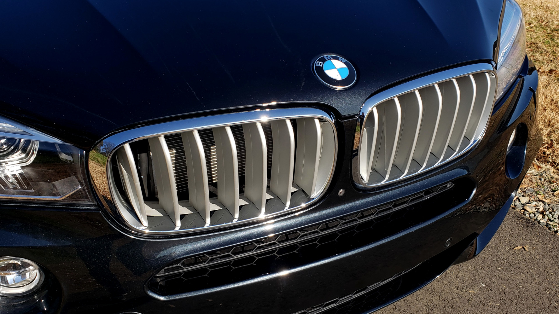 Used 2017 BMW X5 xDrive50i M-SPORT / EXEC PKG / DRVR ASST PLUS / CLD WTHR for sale Sold at Formula Imports in Charlotte NC 28227 11