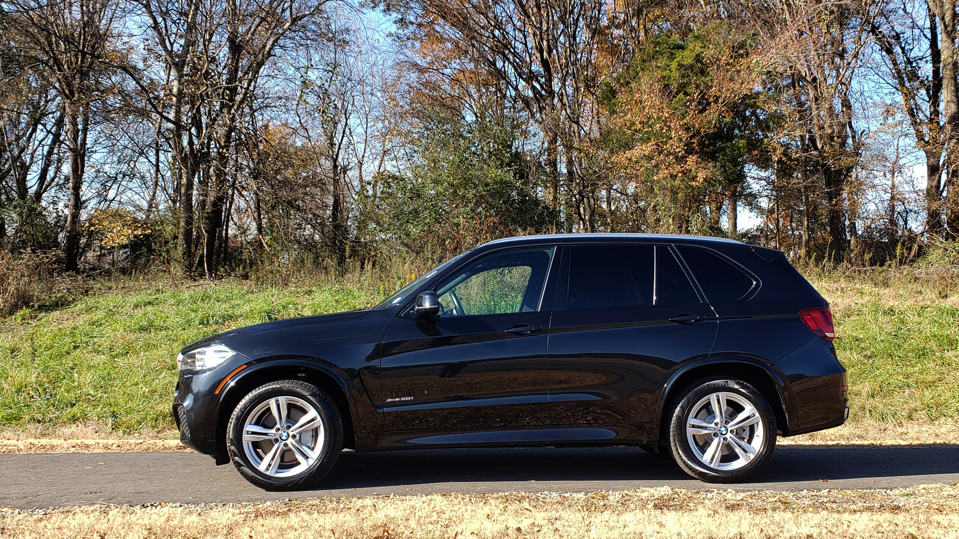 Used 2017 BMW X5 xDrive50i M-SPORT / EXEC PKG / DRVR ASST PLUS / CLD WTHR for sale Sold at Formula Imports in Charlotte NC 28227 2
