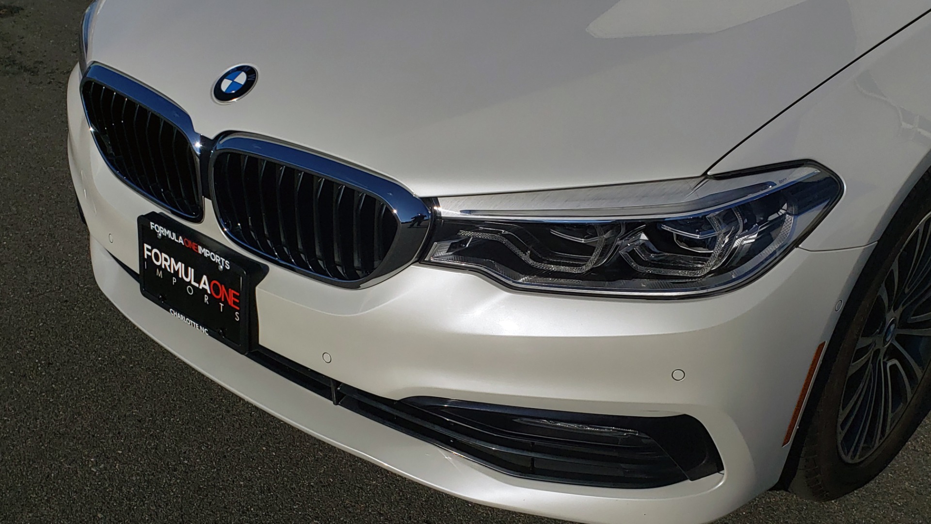 Used 2017 BMW 5 SERIES 540I XDRIVE PREMIUM / NAV / DRVR ASST / CLD WTHR / REARVIEW for sale Sold at Formula Imports in Charlotte NC 28227 20