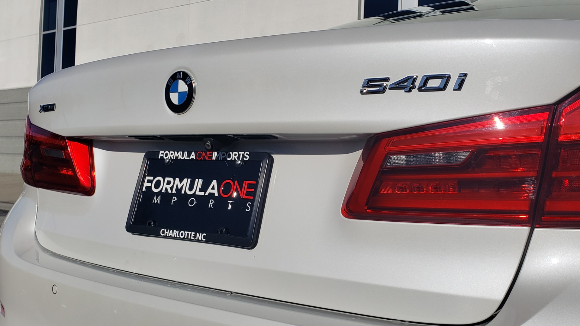 Used 2017 BMW 5 SERIES 540I XDRIVE PREMIUM / NAV / DRVR ASST / CLD WTHR / REARVIEW for sale Sold at Formula Imports in Charlotte NC 28227 26