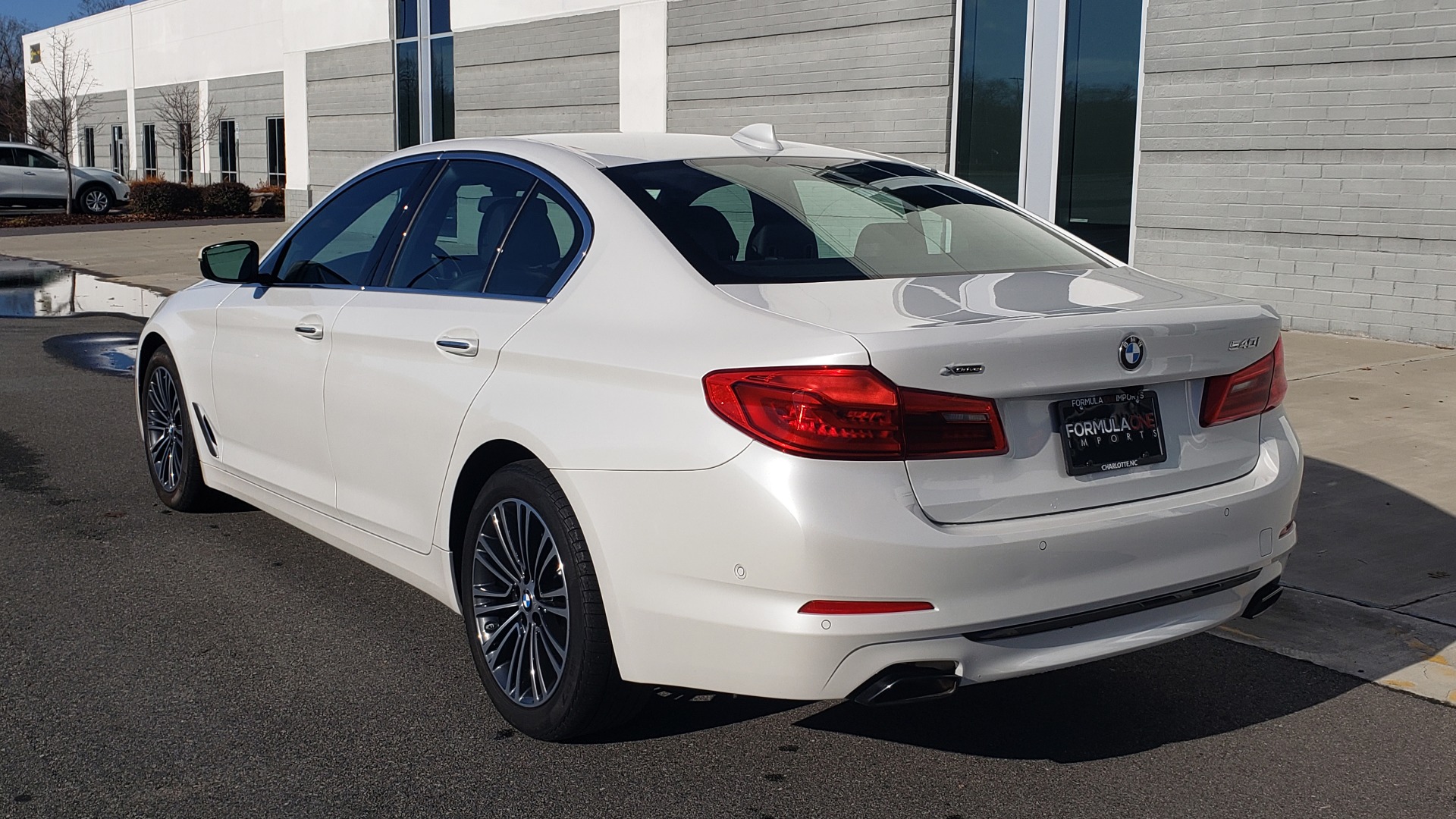 Used 2017 BMW 5 SERIES 540I XDRIVE PREMIUM / NAV / DRVR ASST / CLD WTHR / REARVIEW for sale Sold at Formula Imports in Charlotte NC 28227 4
