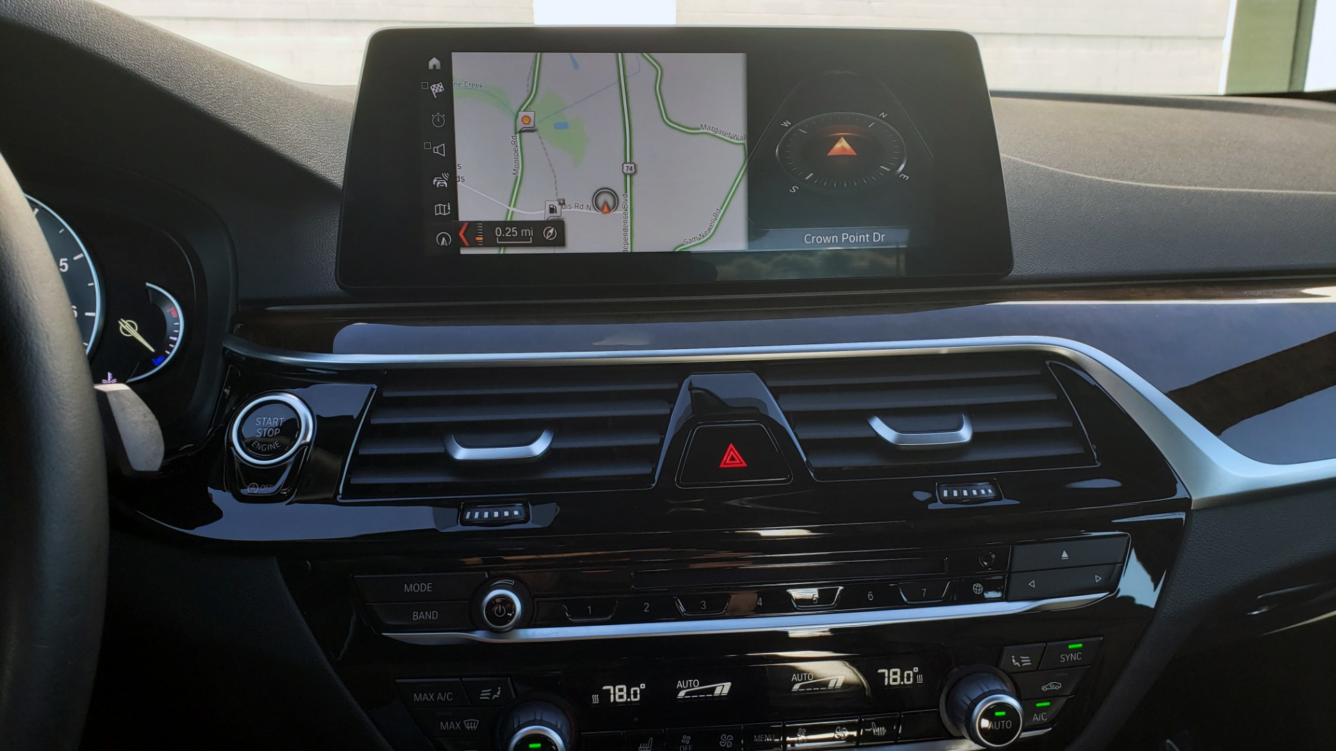Used 2017 BMW 5 SERIES 540I XDRIVE PREMIUM / NAV / DRVR ASST / CLD WTHR / REARVIEW for sale Sold at Formula Imports in Charlotte NC 28227 43