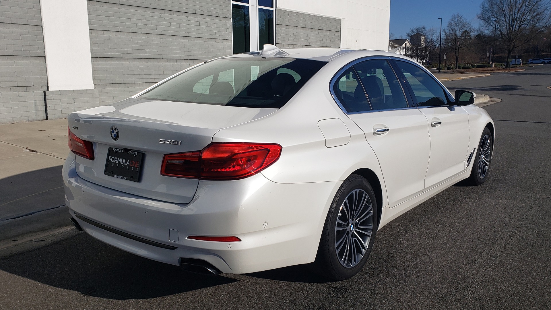 Used 2017 BMW 5 SERIES 540I XDRIVE PREMIUM / NAV / DRVR ASST / CLD WTHR / REARVIEW for sale Sold at Formula Imports in Charlotte NC 28227 7