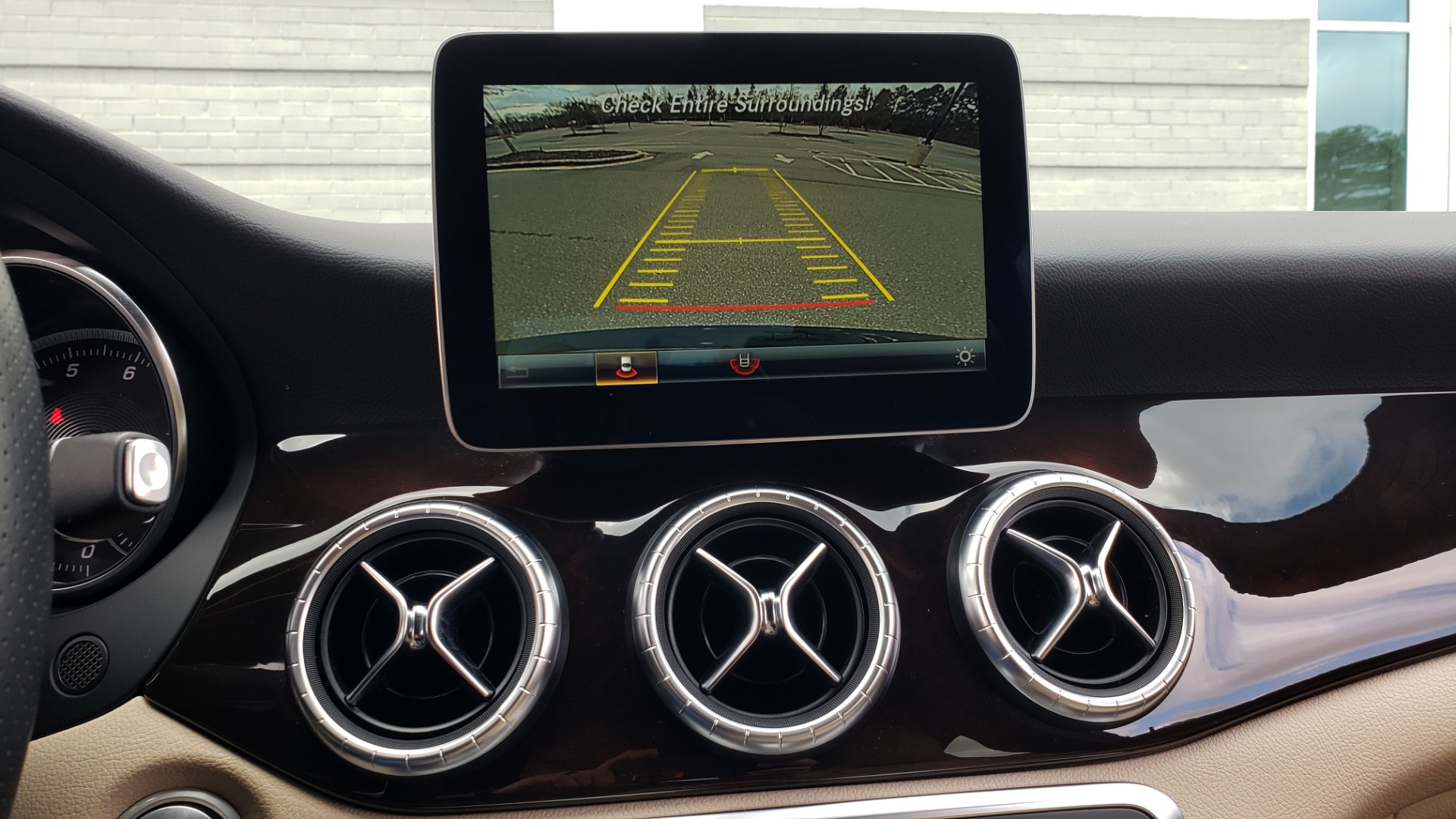 Used 2018 Mercedes-Benz CLA 250 / HEATED SEATS / BSA / APPLE CARPLAY / ANDROID AUTO / 18IN WHEEL for sale Sold at Formula Imports in Charlotte NC 28227 43