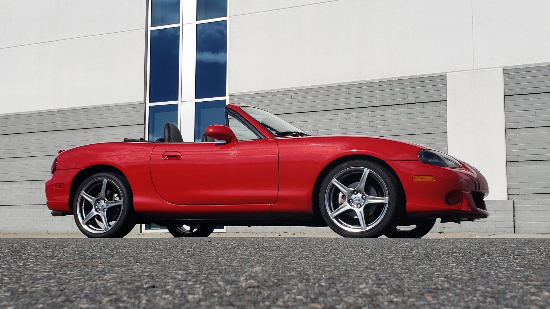 Used 2004 Mazda MX-5 MIATA 2DR CONVERTIBLE MAZDASPEED / GRAND TOURING PKG for sale Sold at Formula Imports in Charlotte NC 28227 10