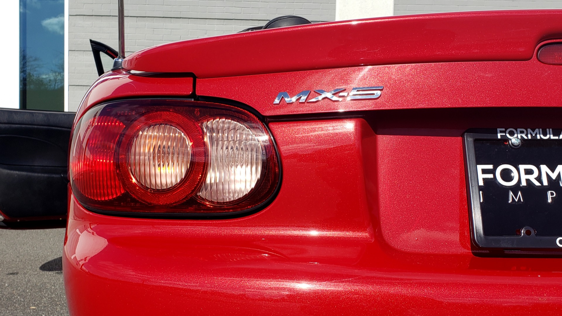 Used 2004 Mazda MX-5 MIATA 2DR CONVERTIBLE MAZDASPEED / GRAND TOURING PKG for sale Sold at Formula Imports in Charlotte NC 28227 69