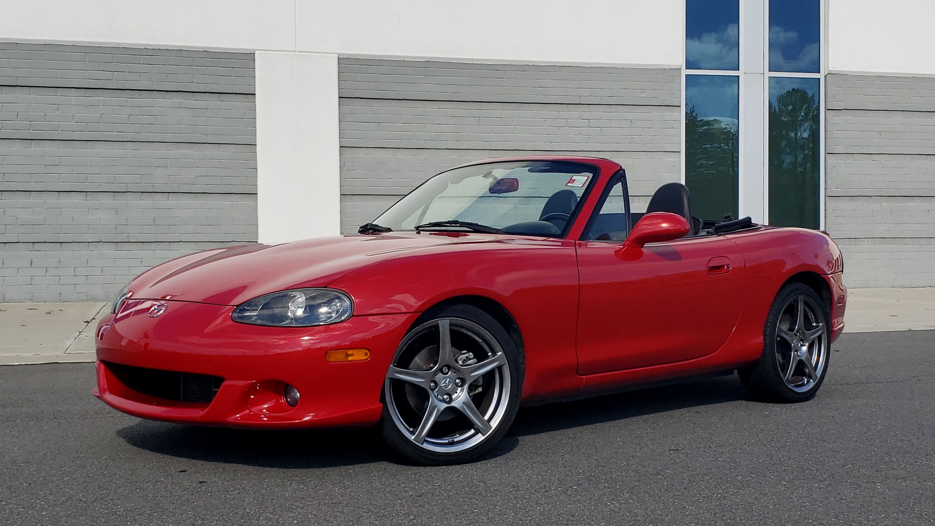 Used 2004 Mazda MX-5 MIATA 2DR CONVERTIBLE MAZDASPEED / GRAND TOURING PKG for sale Sold at Formula Imports in Charlotte NC 28227 1