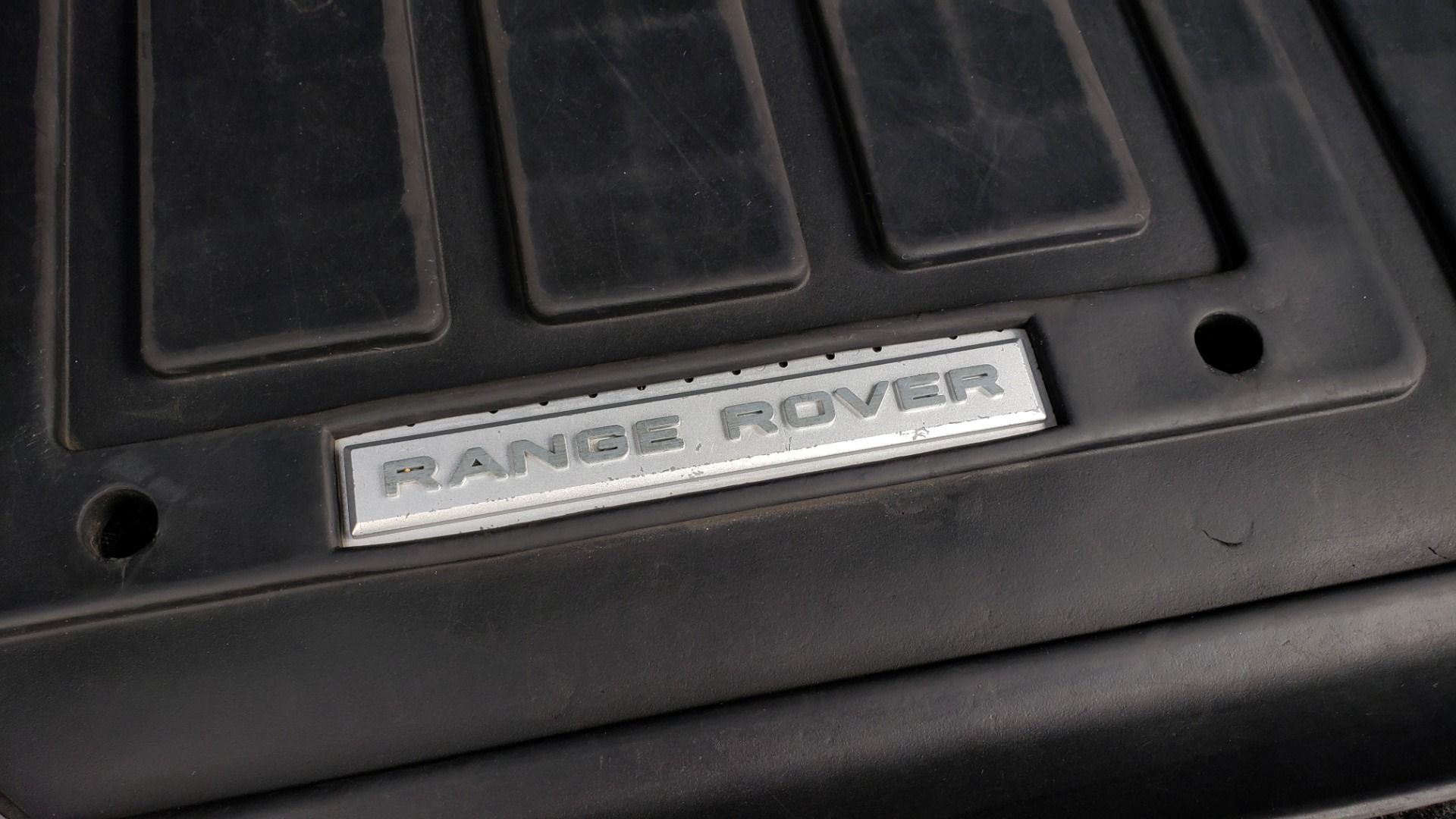 Used 2017 Land Rover RANGE ROVER HSE TD6 DIESEL / 4WD / NAV / MERIDIAN / PANO-ROOF / REARVIEW for sale Sold at Formula Imports in Charlotte NC 28227 13