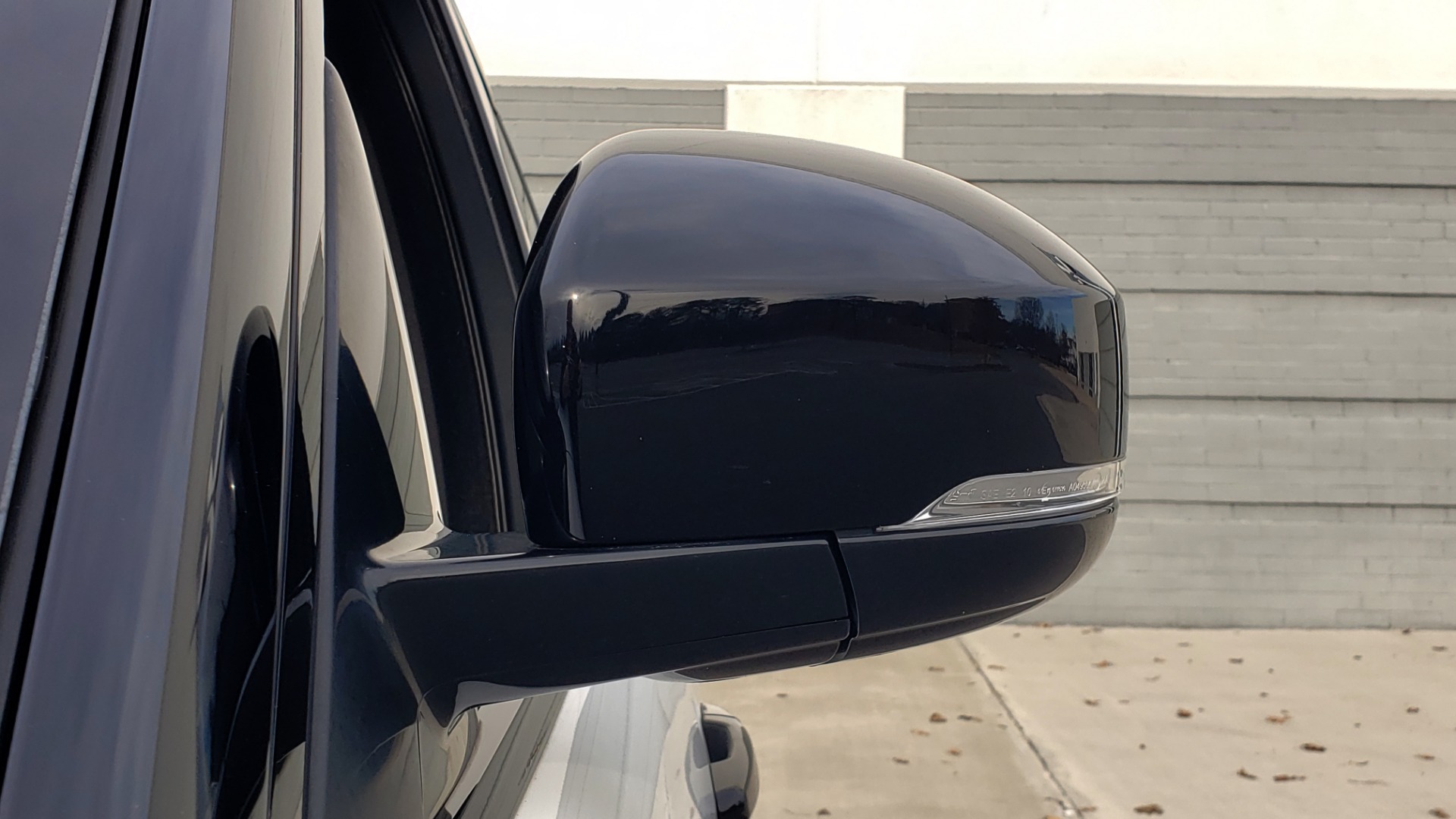 Used 2017 Land Rover RANGE ROVER HSE TD6 DIESEL / 4WD / NAV / MERIDIAN / PANO-ROOF / REARVIEW for sale Sold at Formula Imports in Charlotte NC 28227 25